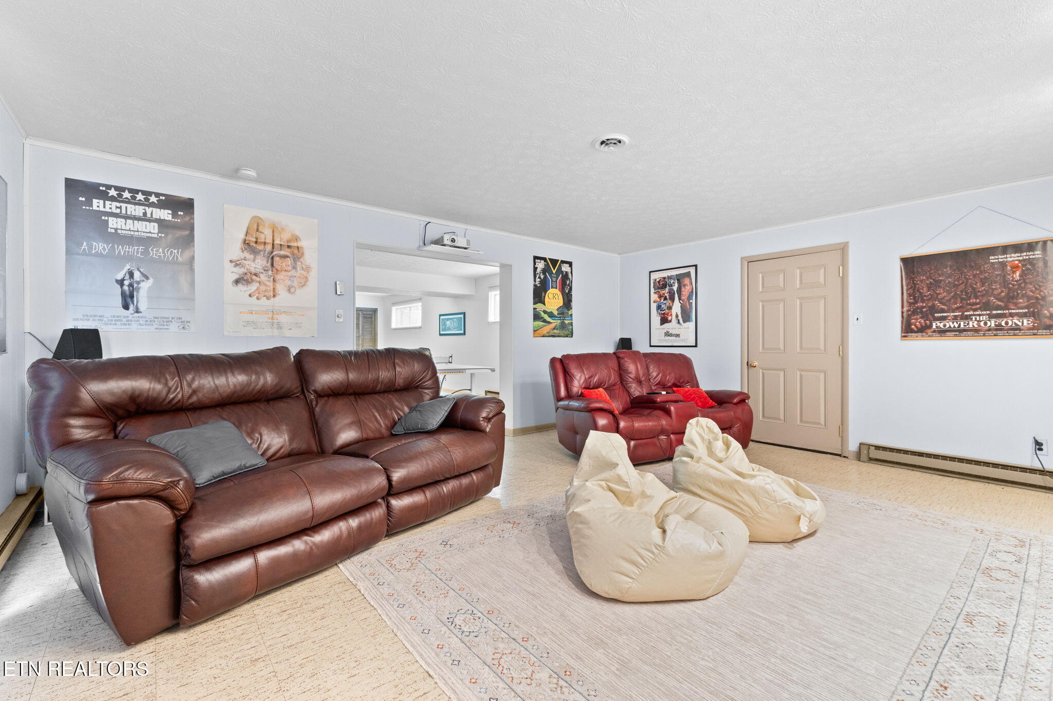 968 W Outer Drive Oak Ridge TN 37830