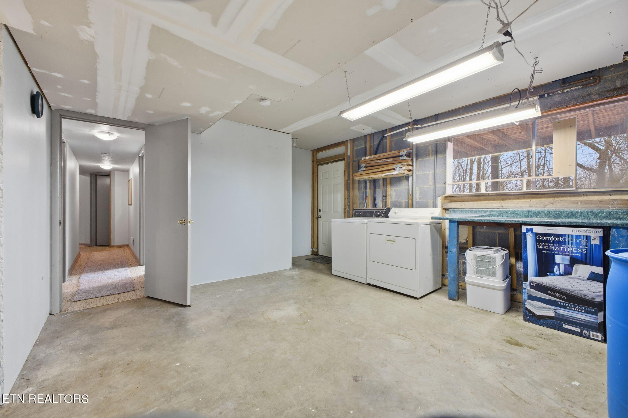 968 W Outer Drive Oak Ridge TN 37830