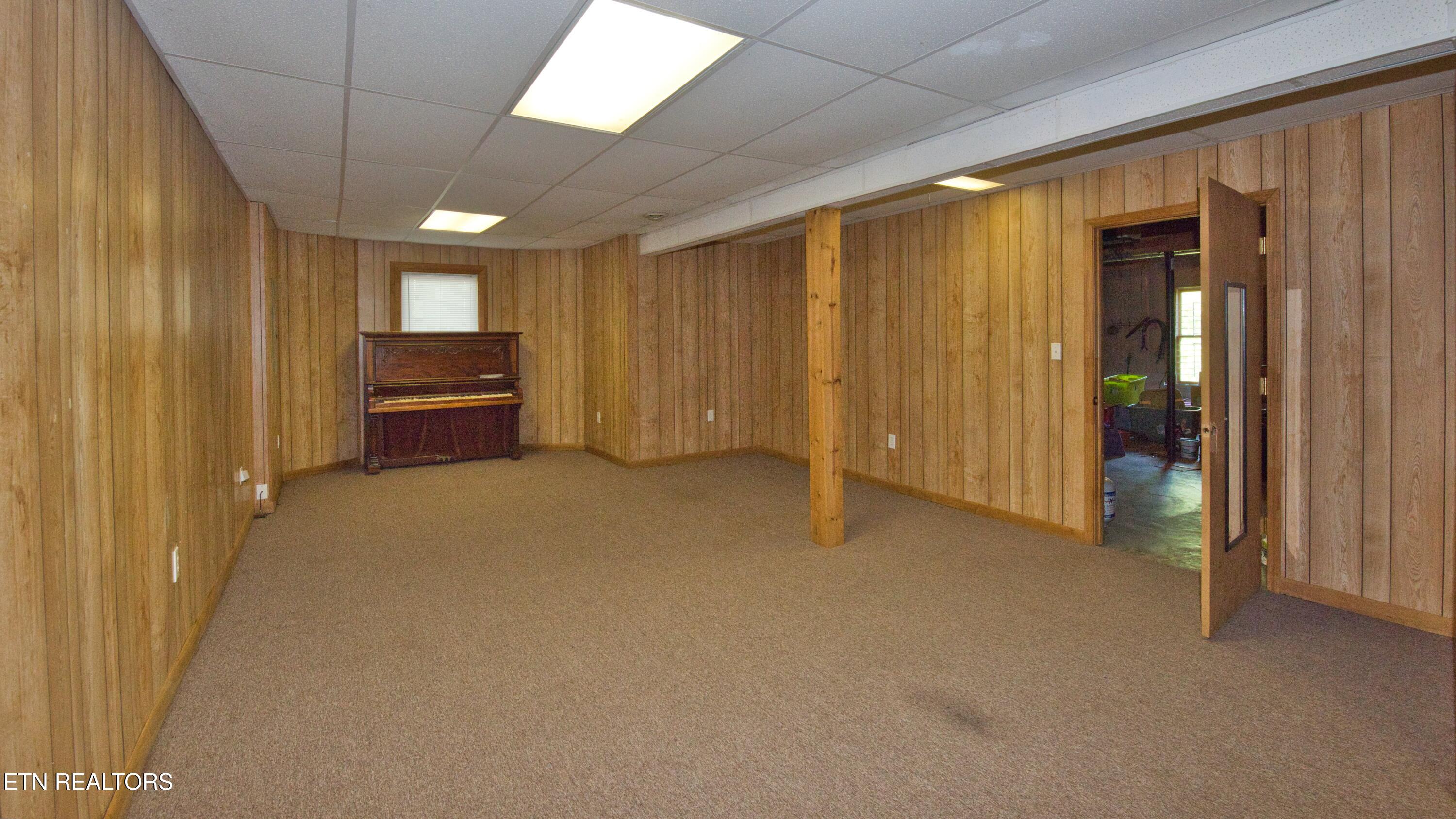2706 Kentwood Kodak TN 37764