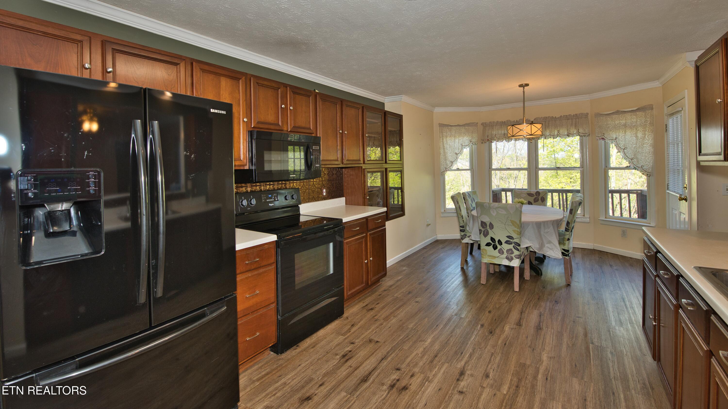 2706 Kentwood Kodak TN 37764