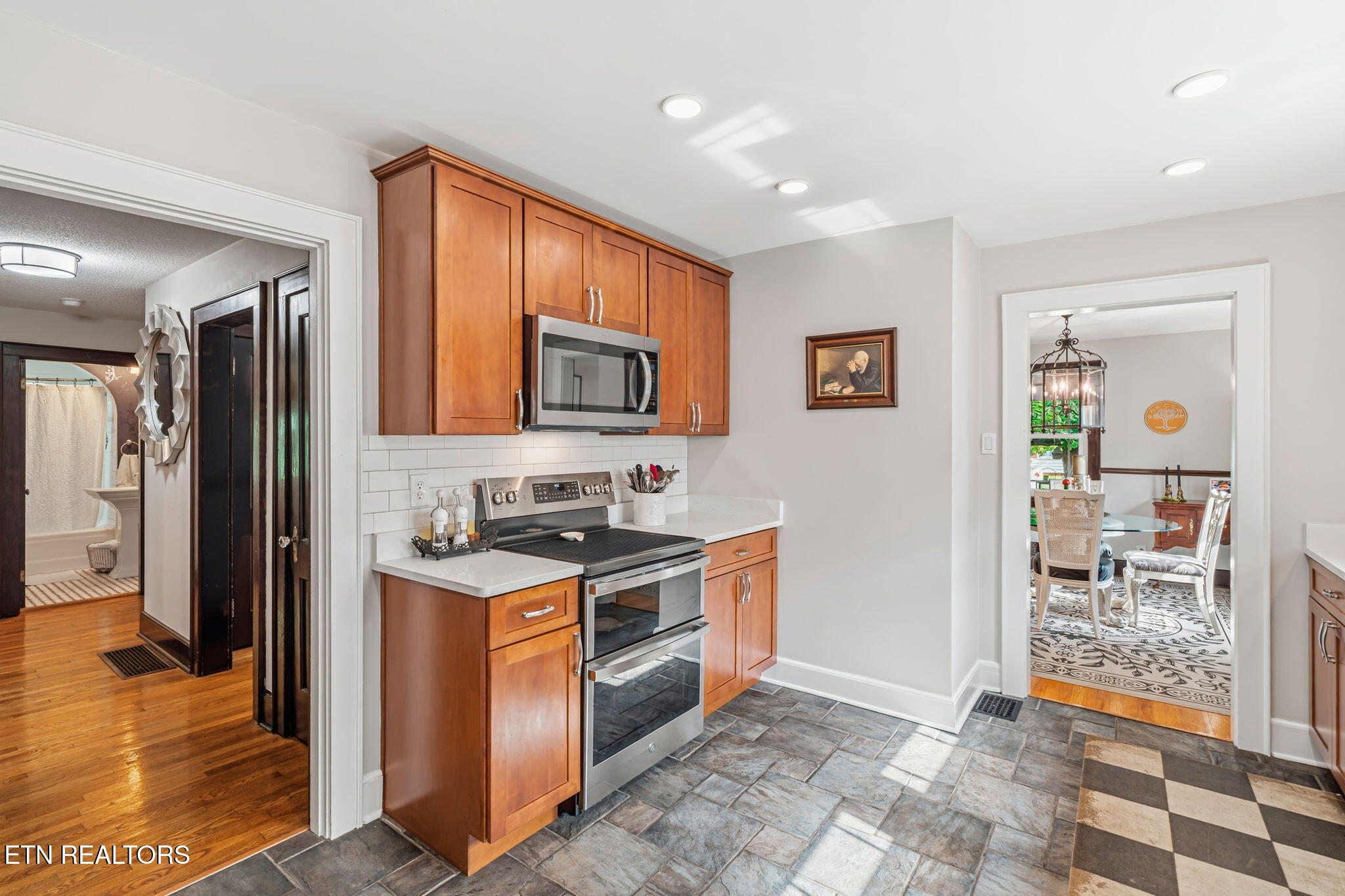 236 Hillcrest Drive Knoxville TN 37918