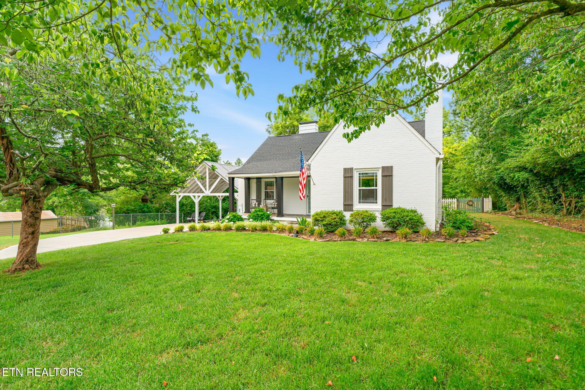 236 Hillcrest Drive Knoxville TN 37918