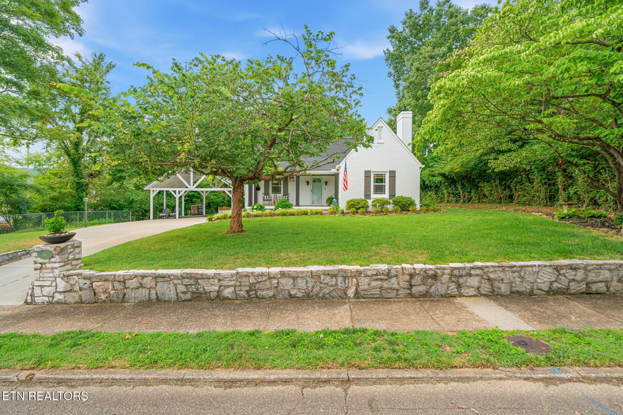 236 Hillcrest Drive Knoxville TN 37918