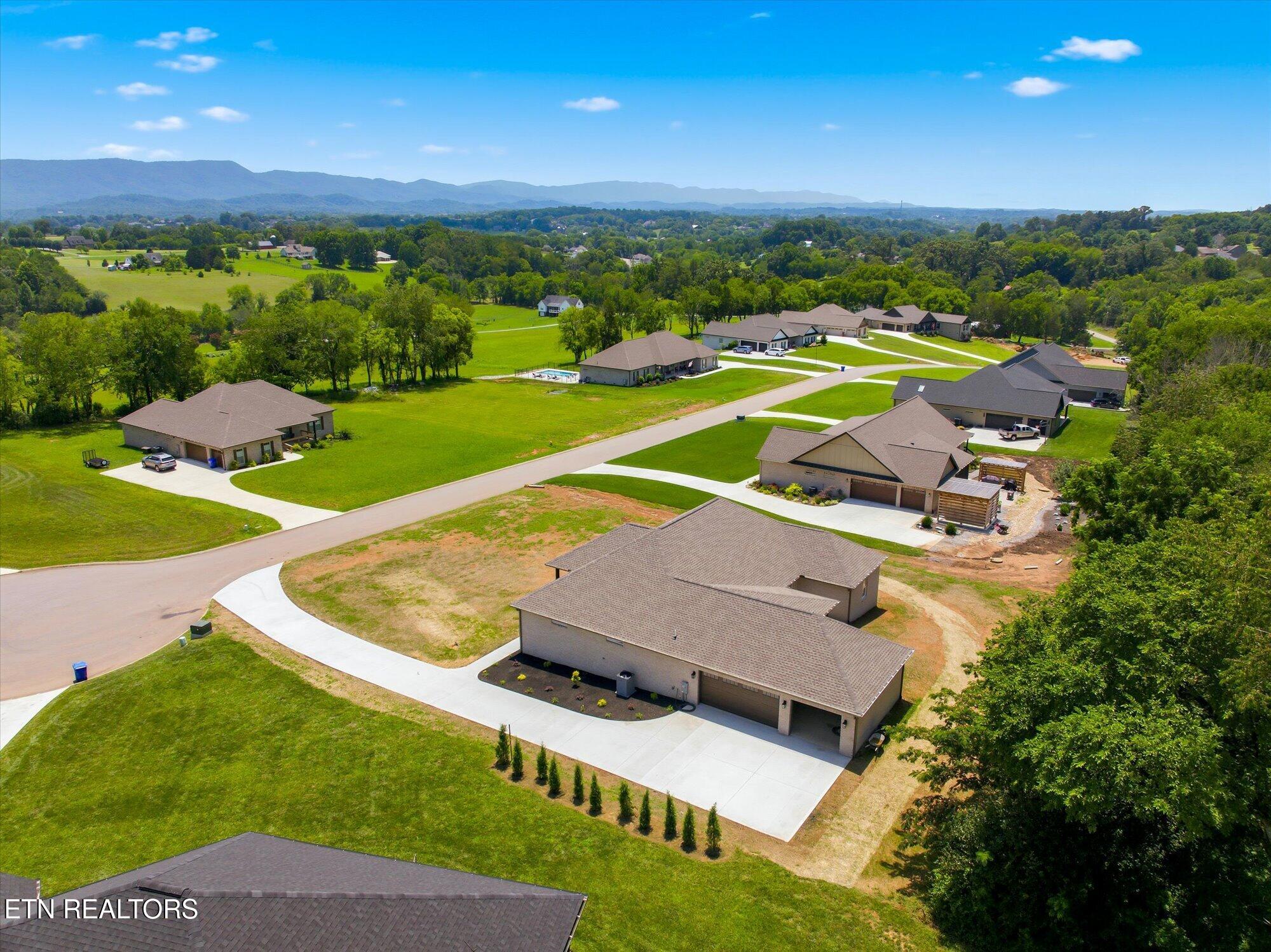 227 Charlie Lane Maryville TN 37804
