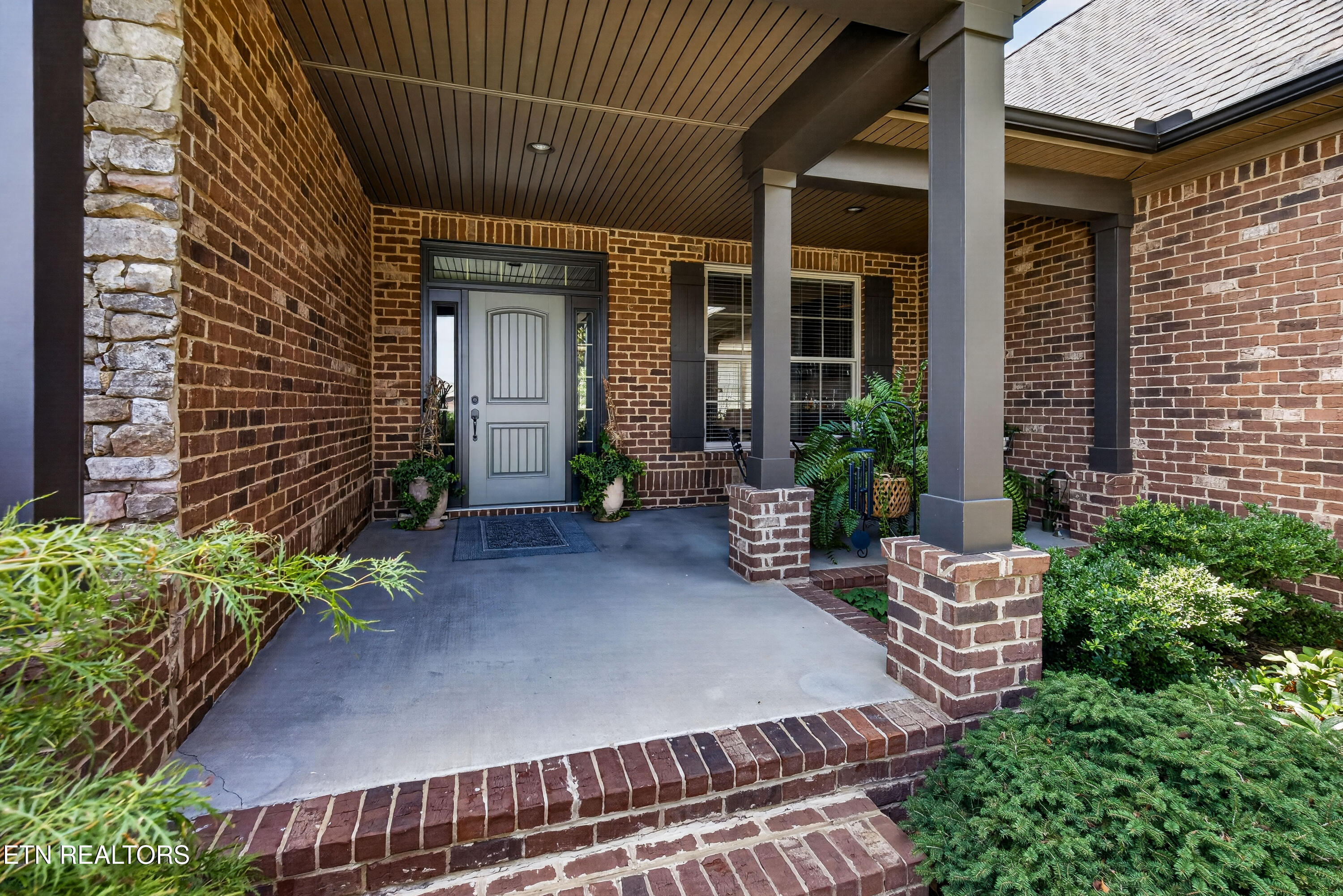 955 Cobblestone Drive Lenoir City TN 37772