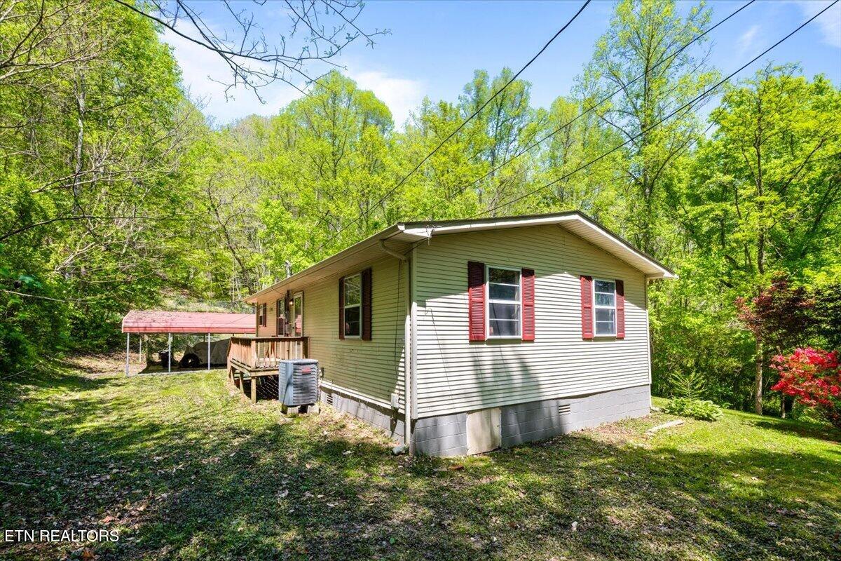 652 Indian Mountain Road Jellico TN 37762