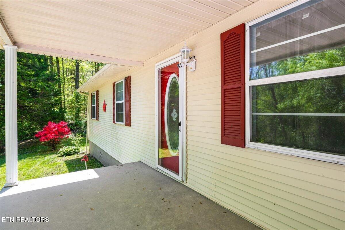 652 Indian Mountain Road Jellico TN 37762