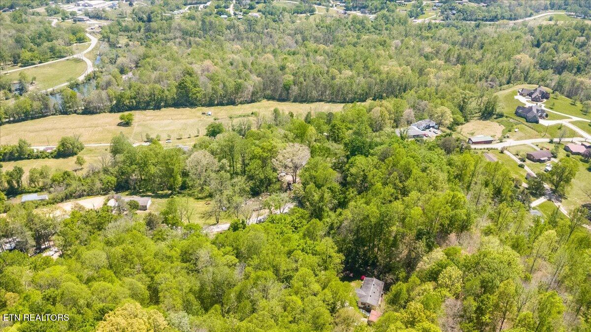 652 Indian Mountain Road Jellico TN 37762