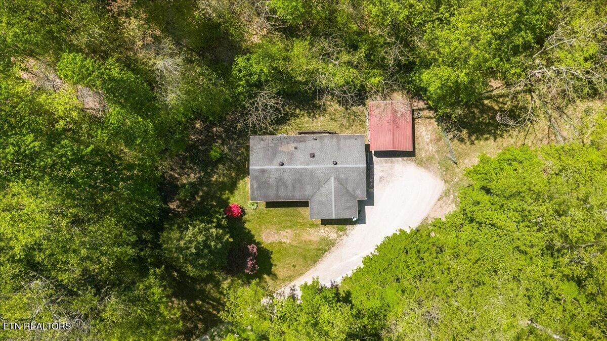 652 Indian Mountain Road Jellico TN 37762