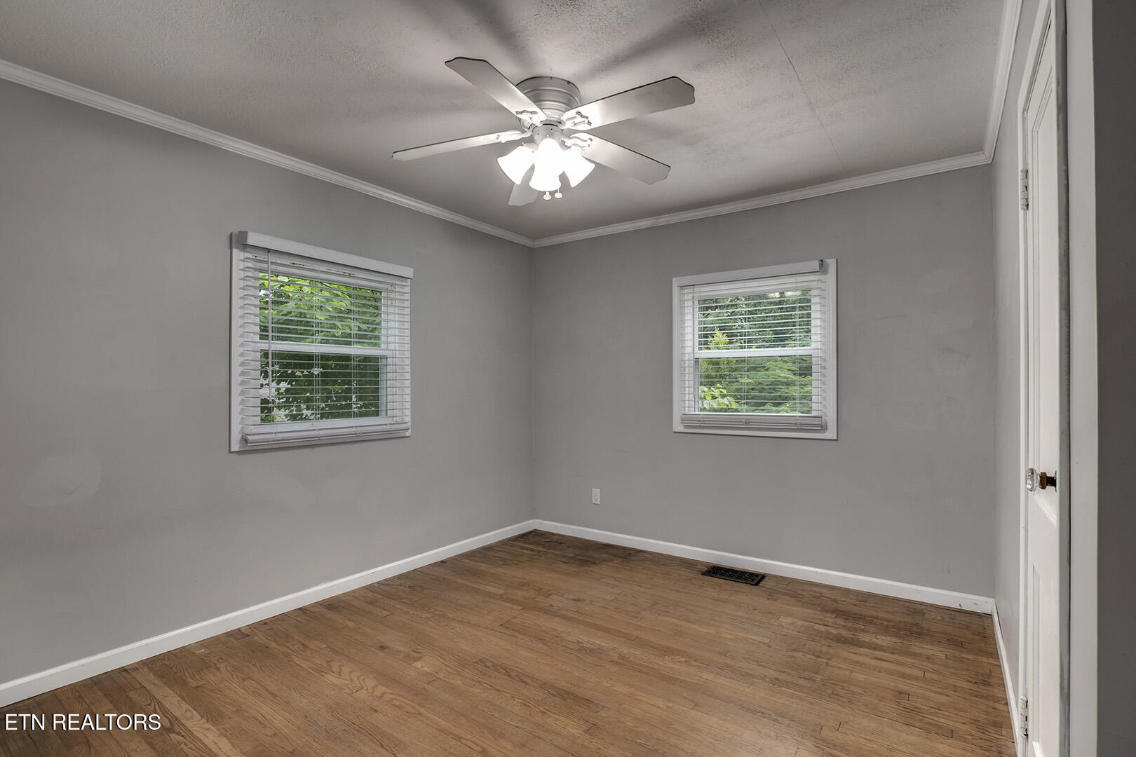 3929 Forest Glen Drive Knoxville TN 37919