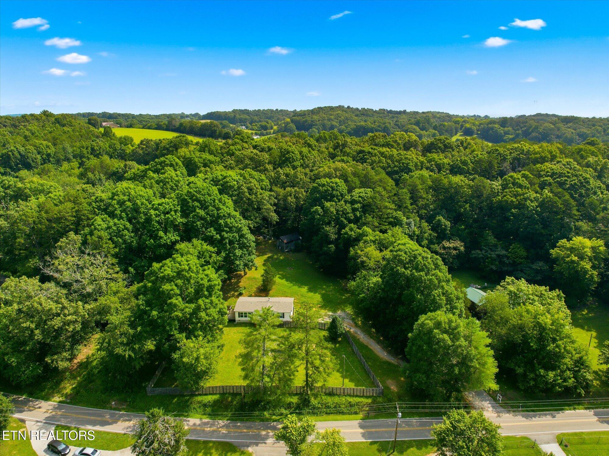 17735 Vonore Road Loudon TN 37774