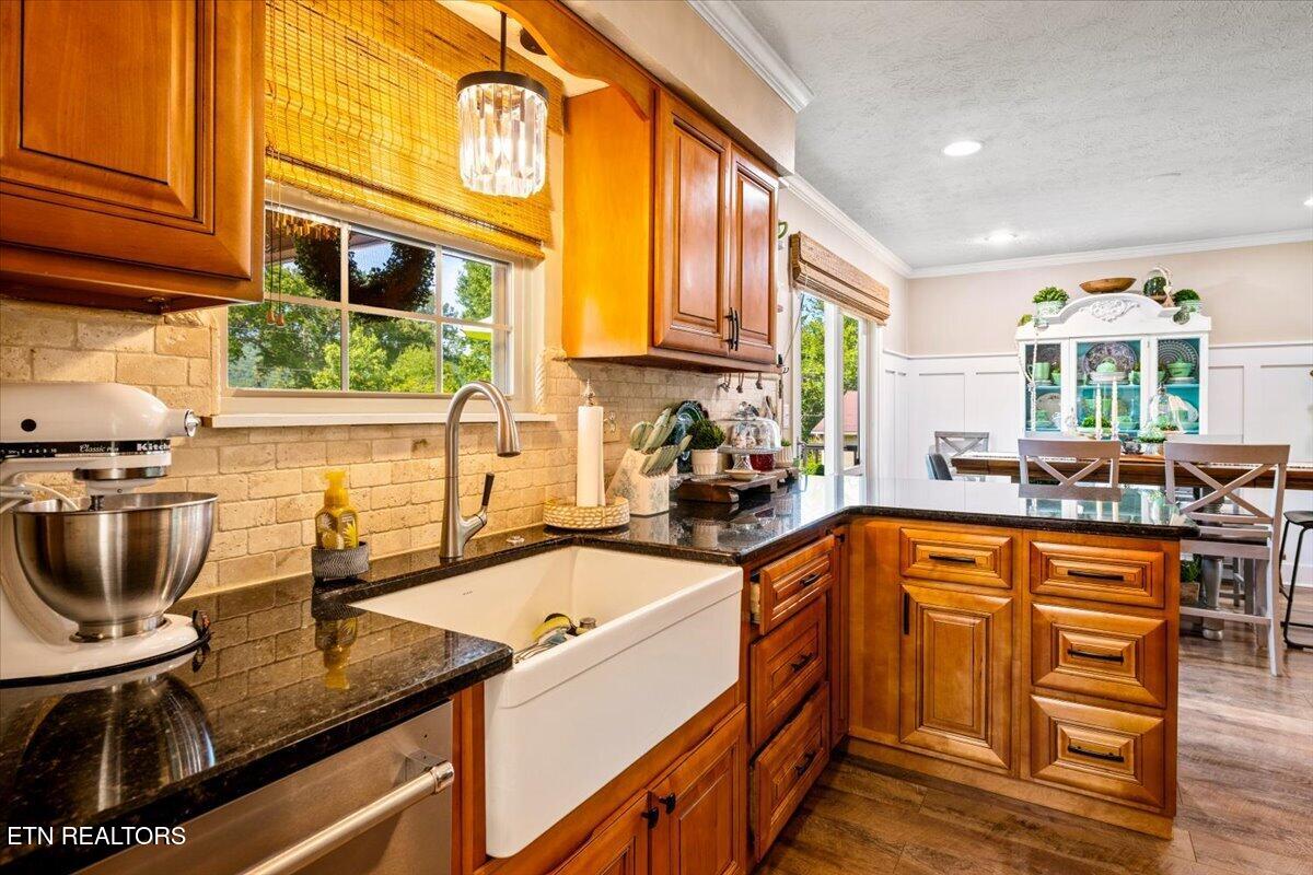 304 Dogwood Lane Jacksboro TN 37757