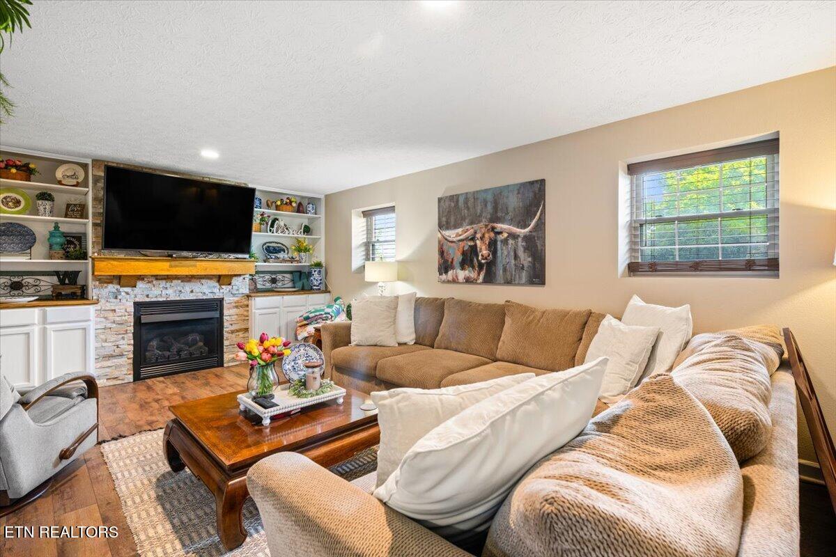 304 Dogwood Lane Jacksboro TN 37757