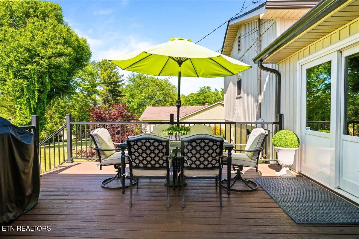 304 Dogwood Lane Jacksboro TN 37757