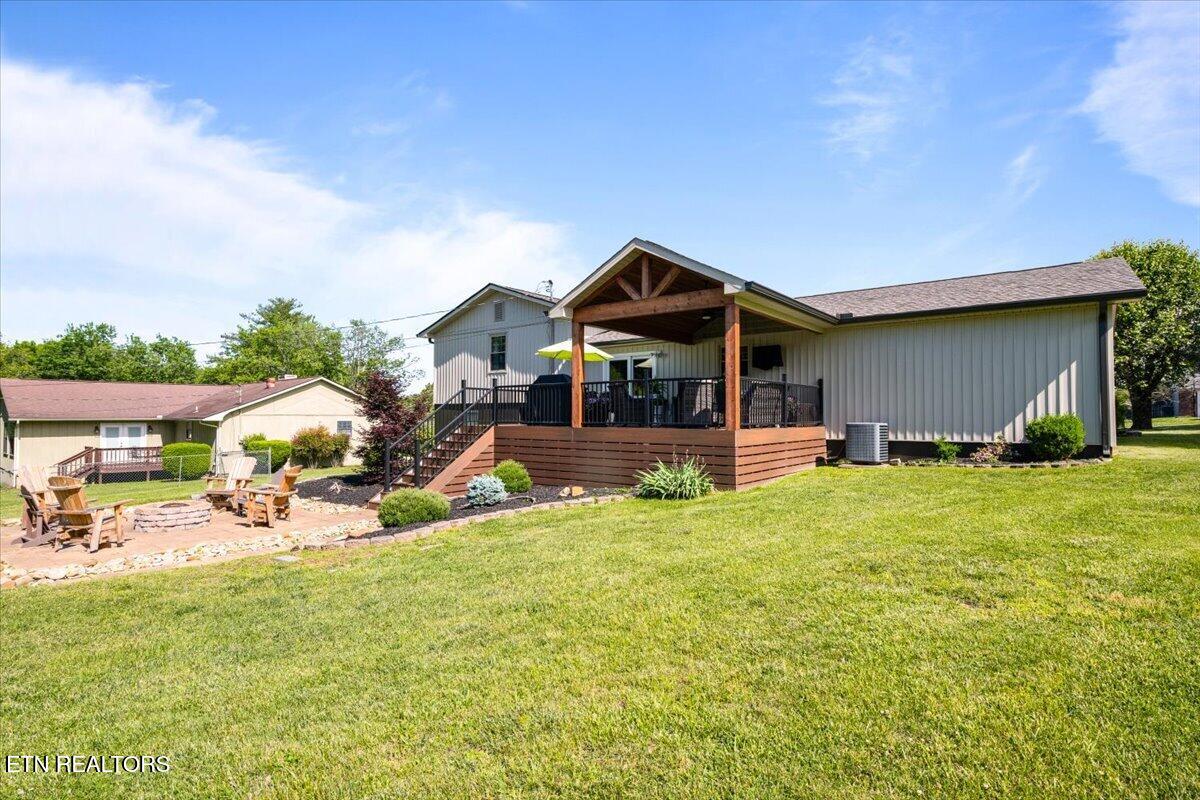 304 Dogwood Lane Jacksboro TN 37757