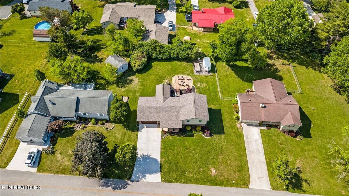 304 Dogwood Lane Jacksboro TN 37757