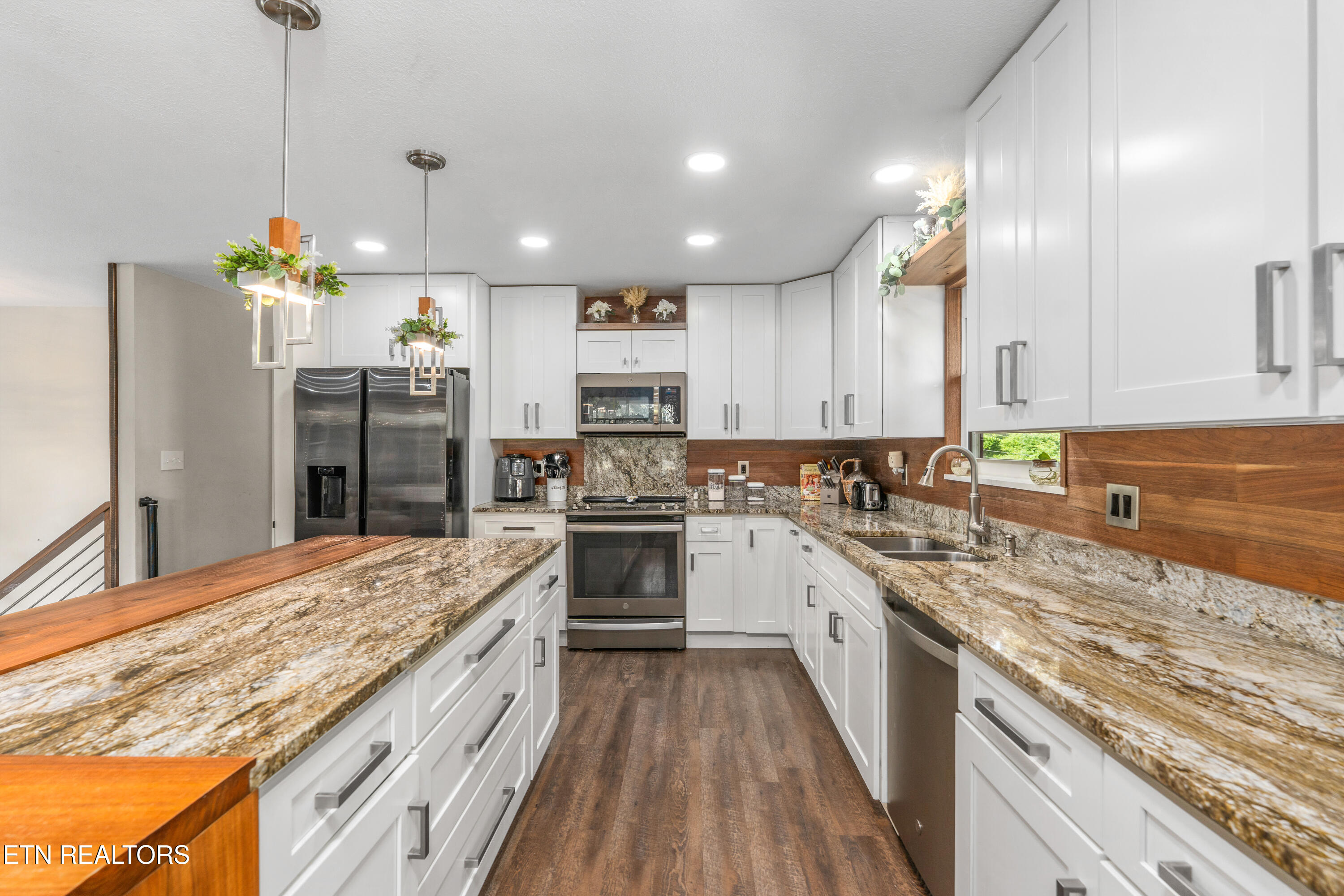 2647 May Avenue Maryville TN 37804