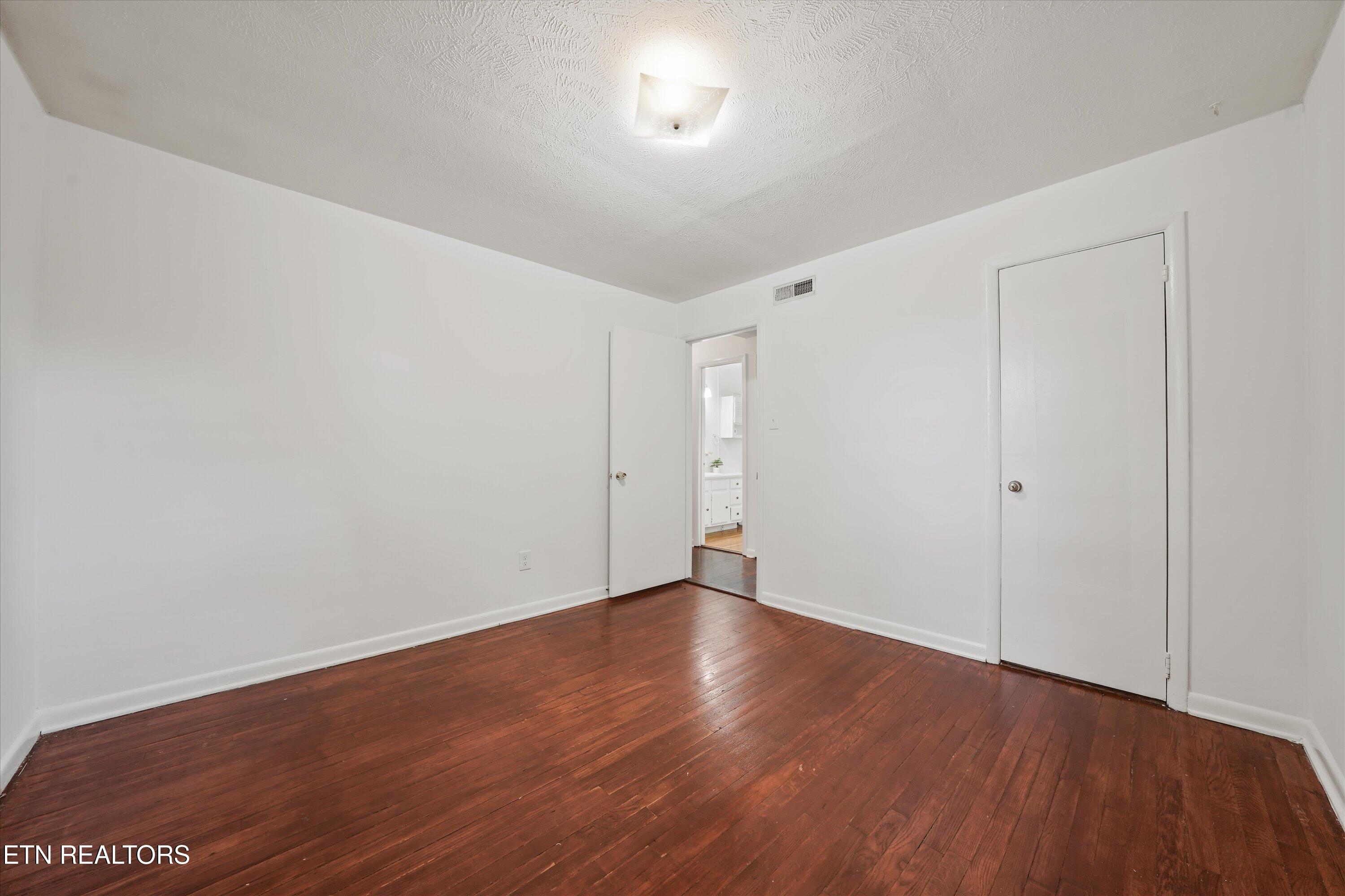 2207 Piedmont Street Knoxville TN 37921