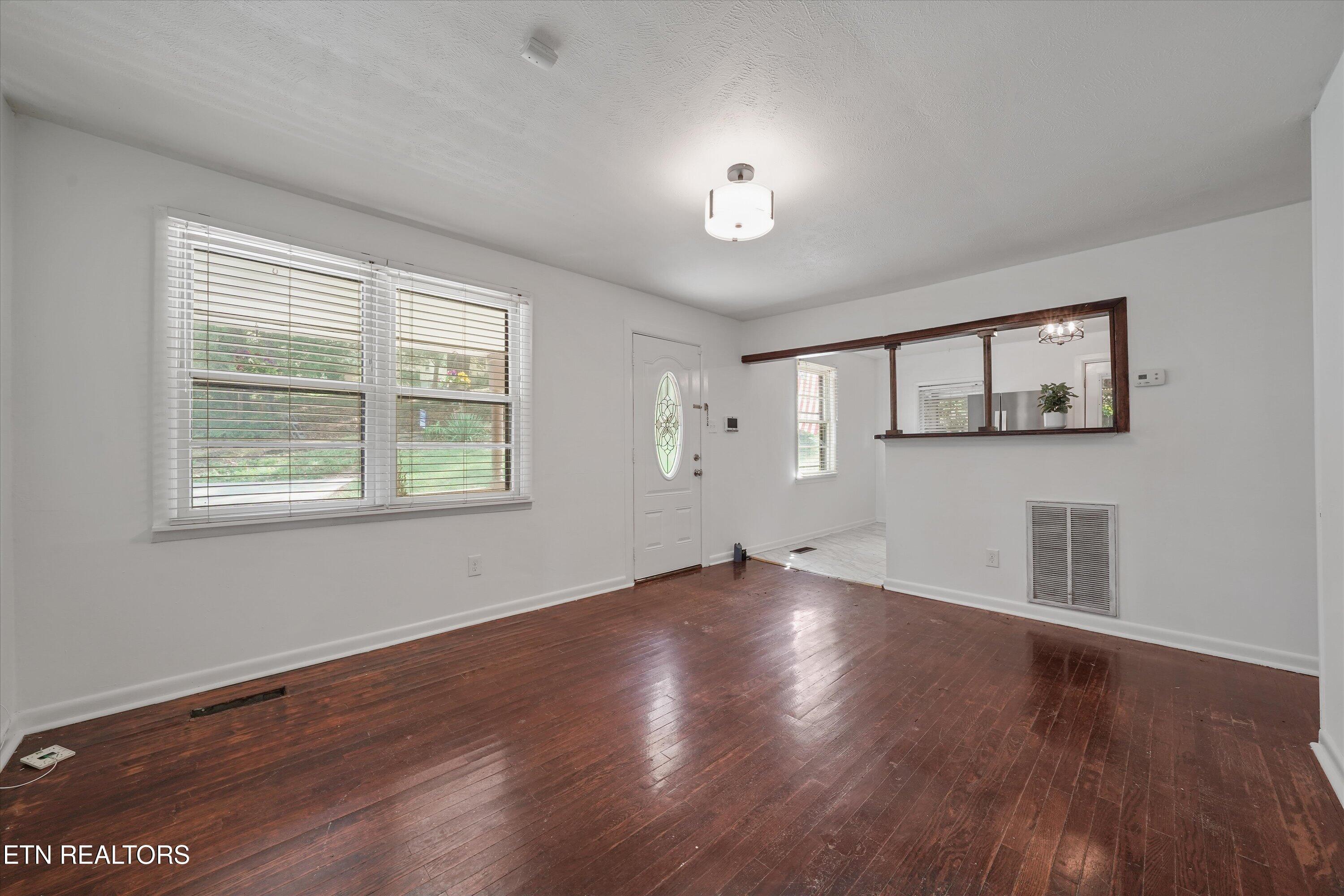 2207 Piedmont Street Knoxville TN 37921