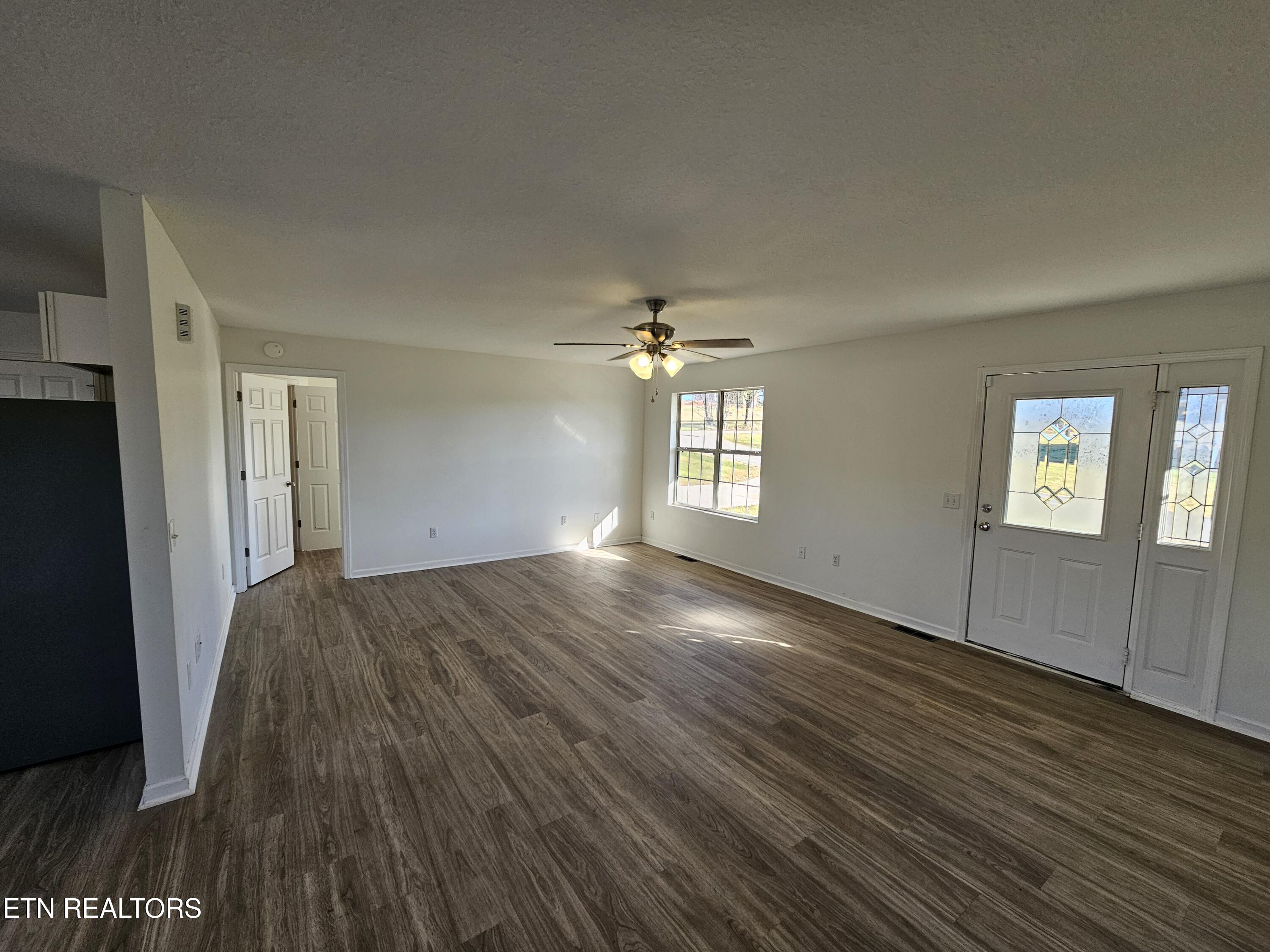 100 Steven Lane Harriman TN 37748