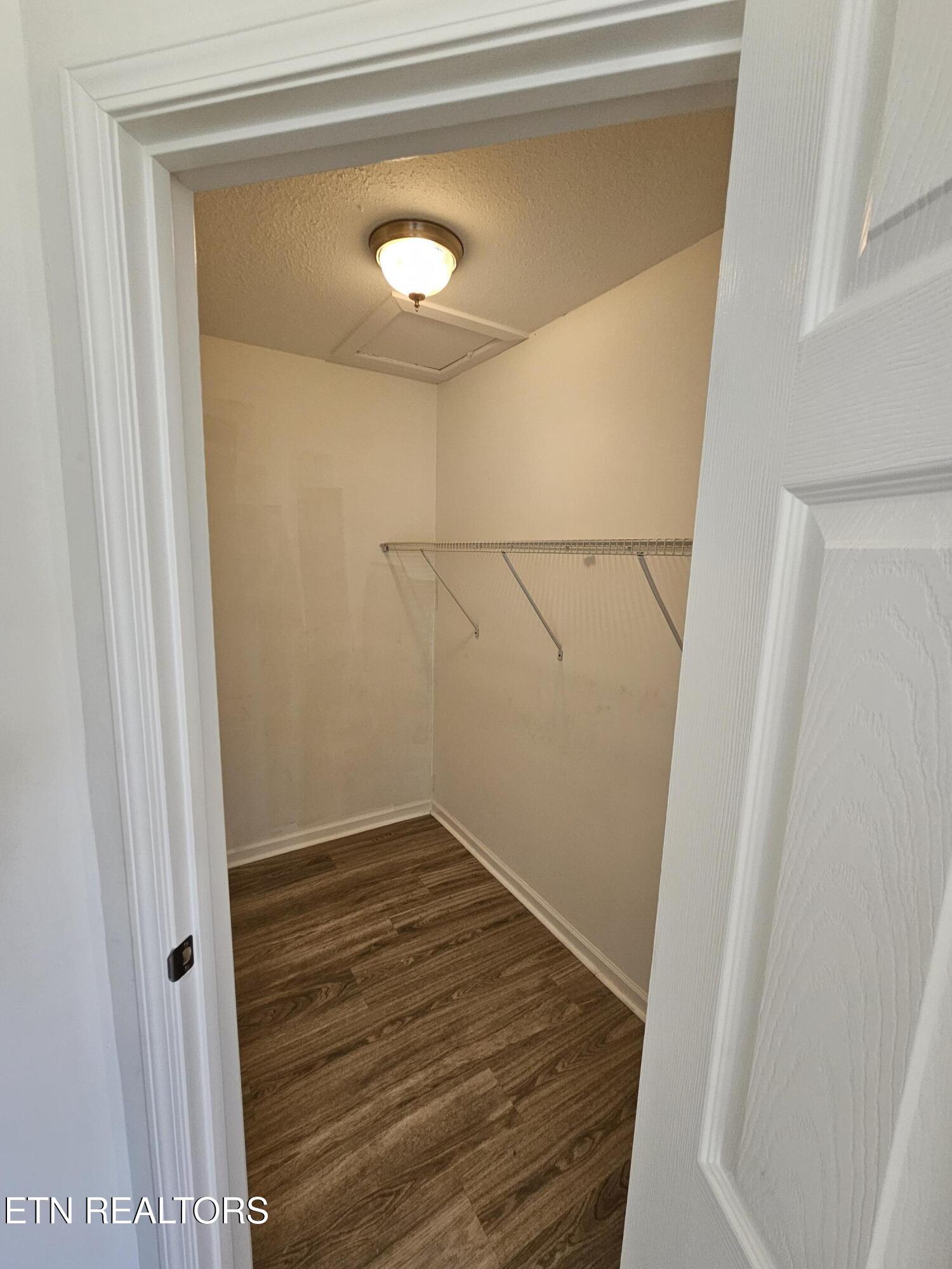 100 Steven Lane Harriman TN 37748