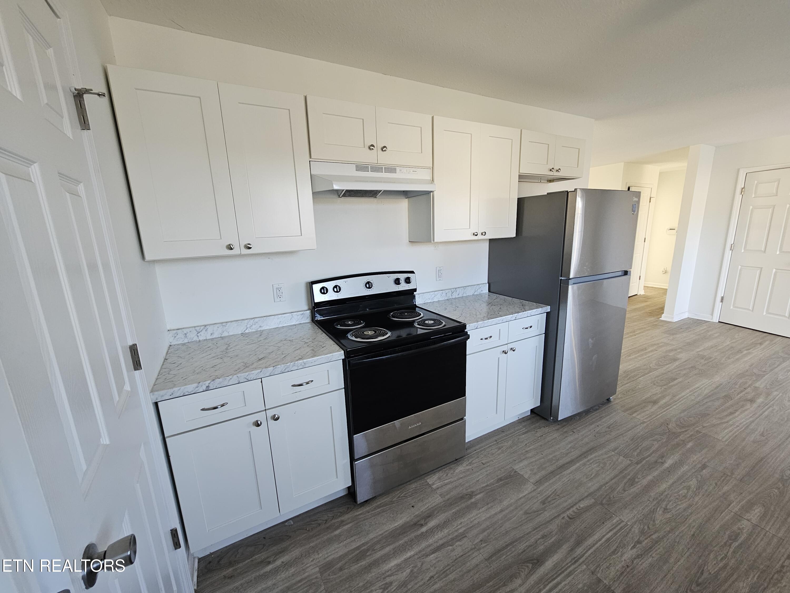 100 Steven Lane Harriman TN 37748
