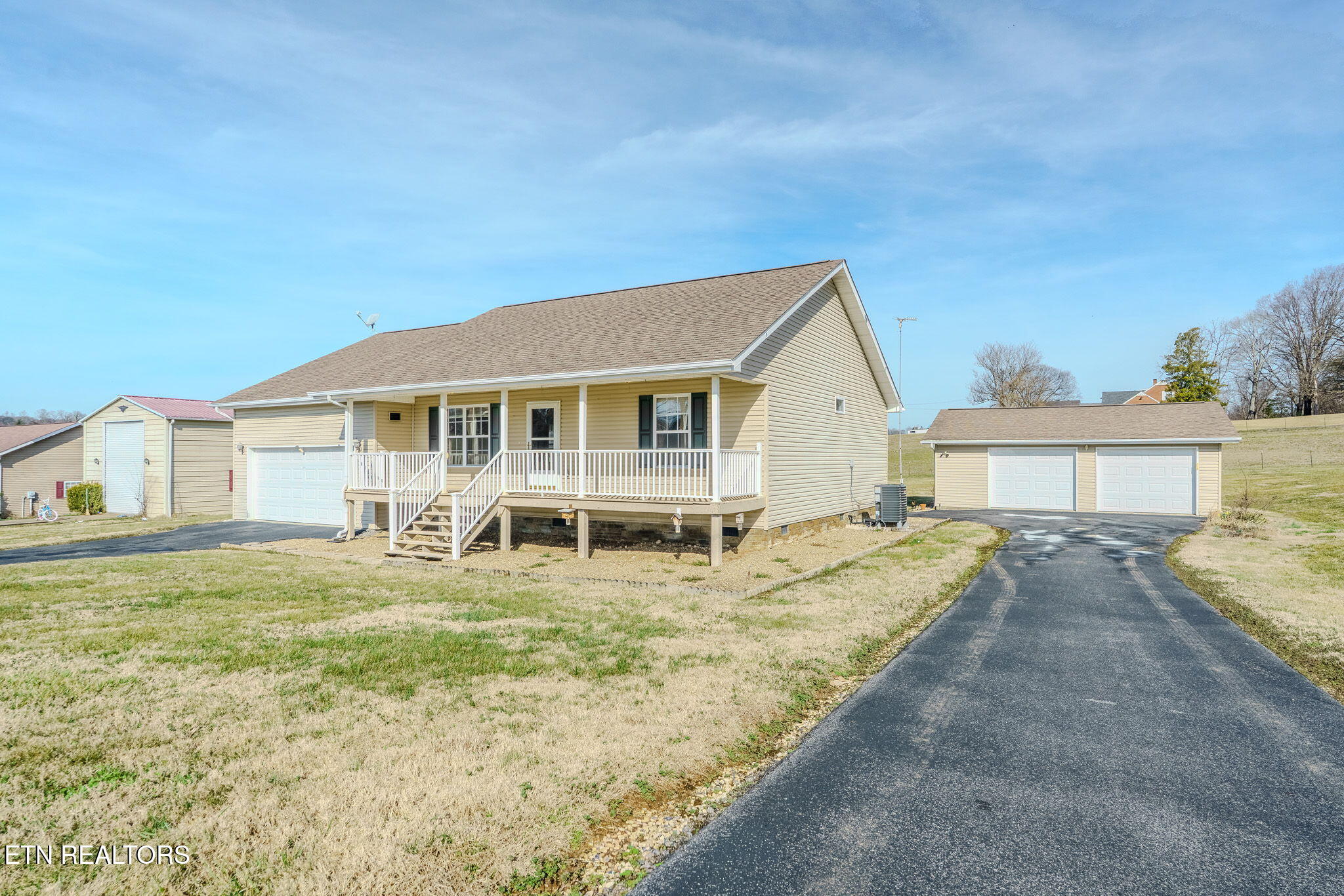 2008 Bessie Slaton Road Dandridge TN 37725