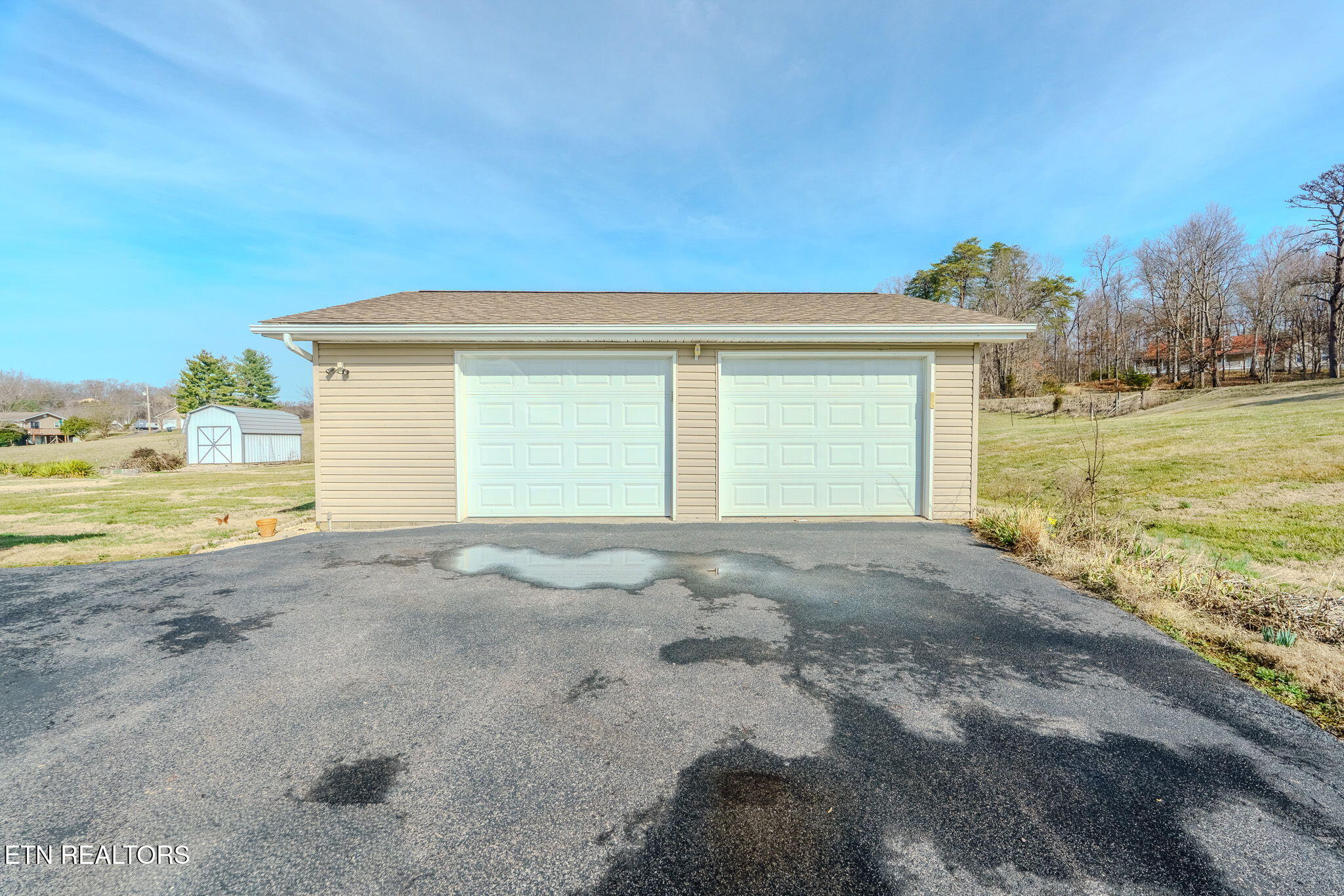 2008 Bessie Slaton Road Dandridge TN 37725
