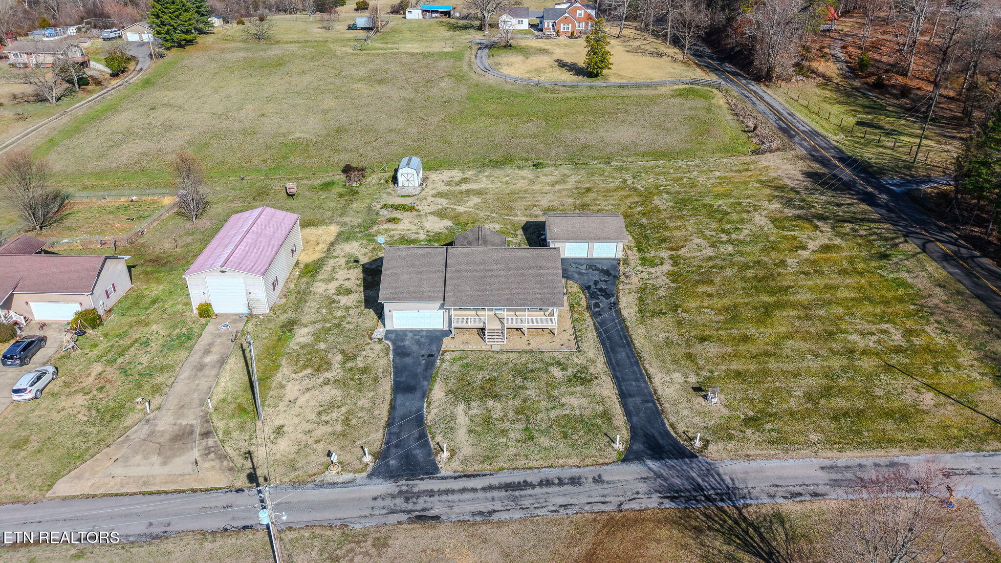 2008 Bessie Slaton Road Dandridge TN 37725