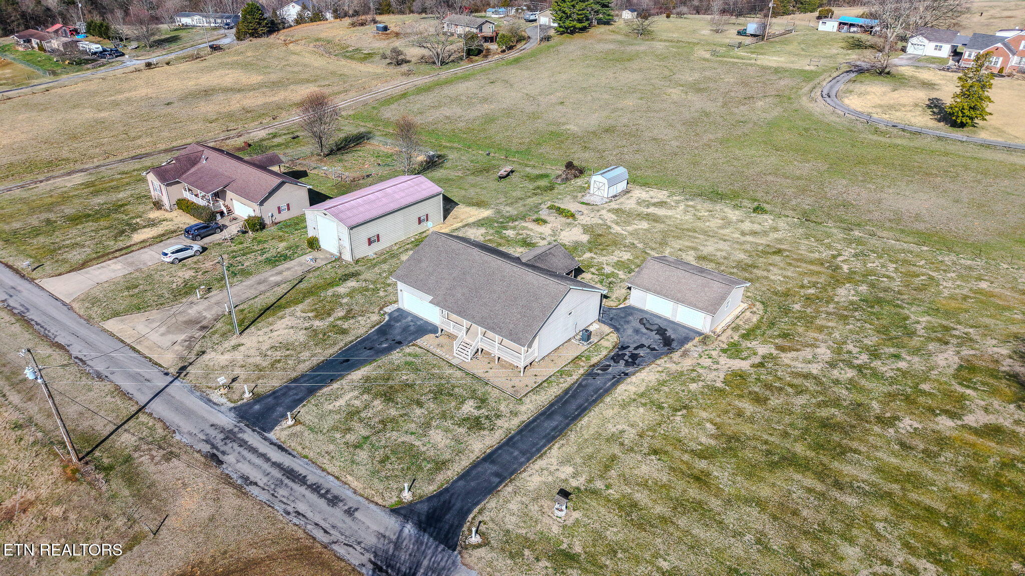 2008 Bessie Slaton Road Dandridge TN 37725