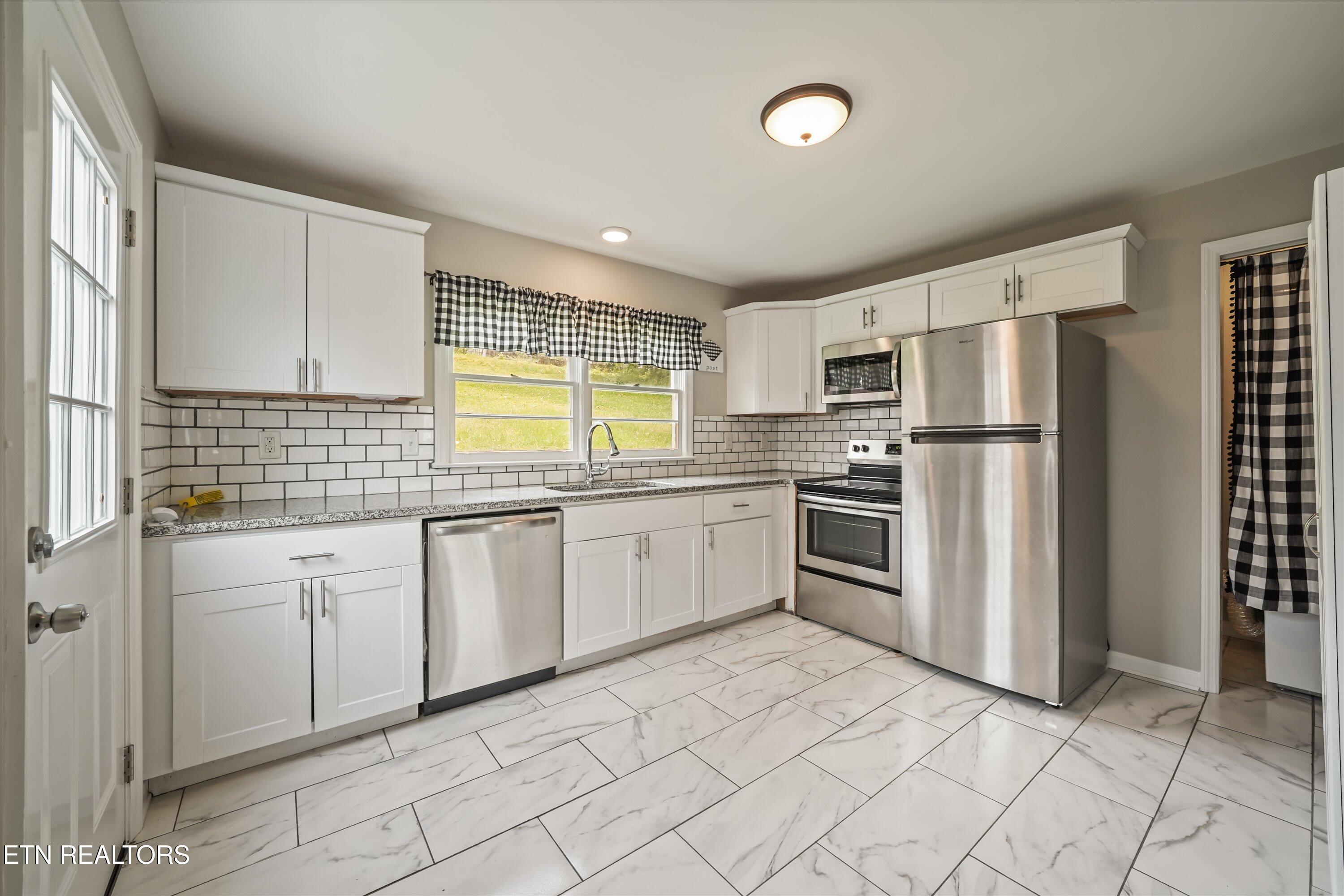 130 Oglewood Avenue Knoxville TN 37917