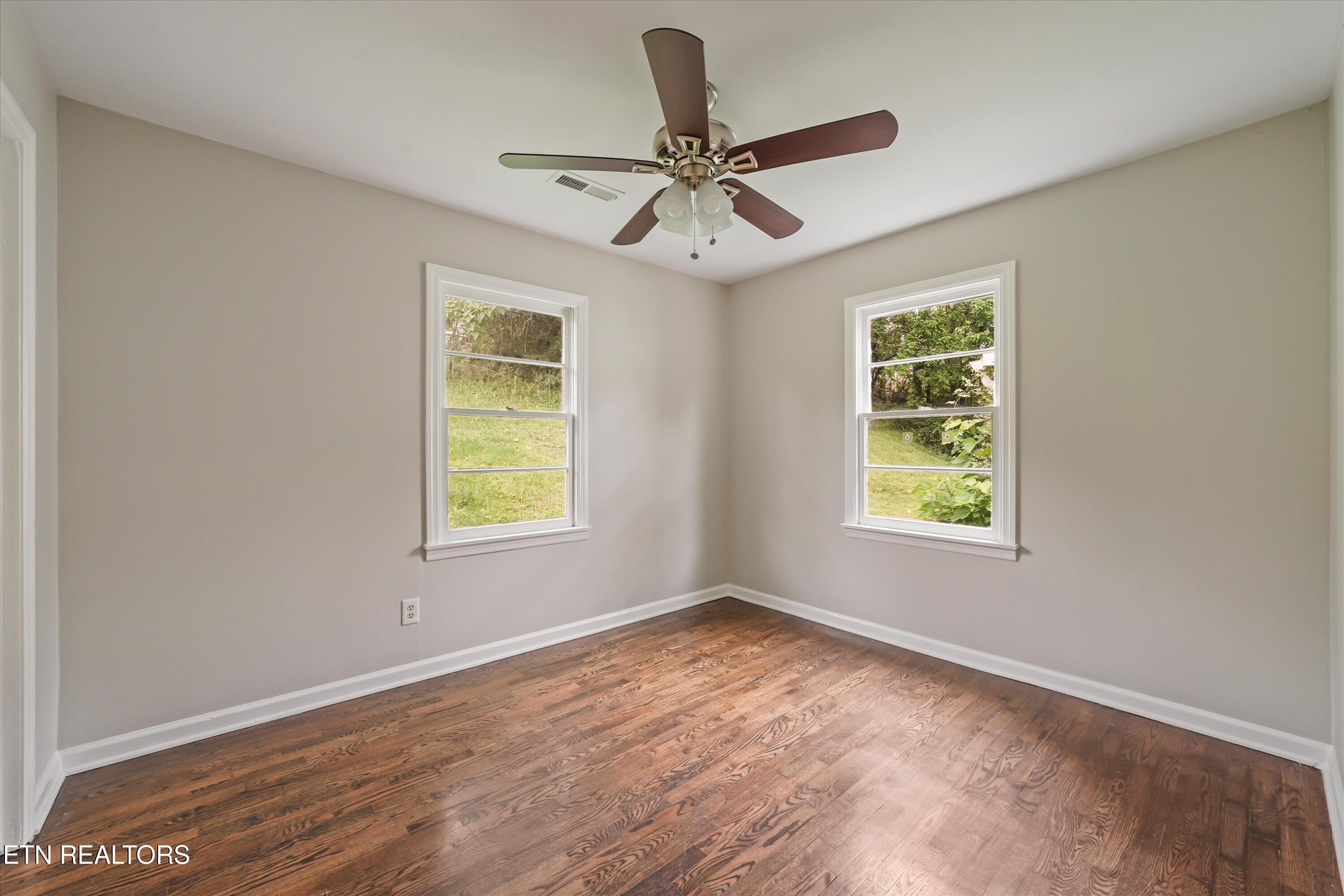 130 Oglewood Avenue Knoxville TN 37917
