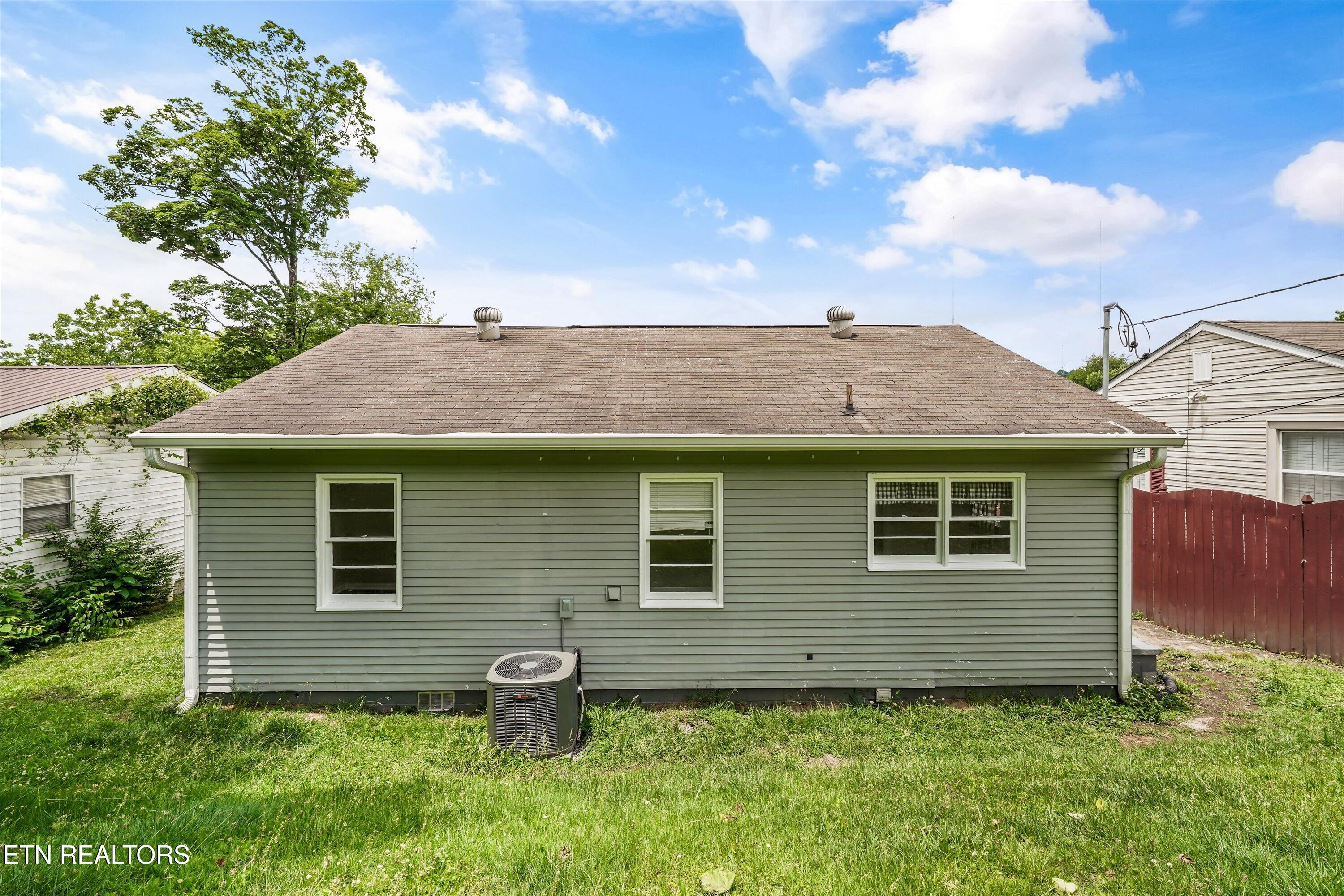 130 Oglewood Avenue Knoxville TN 37917