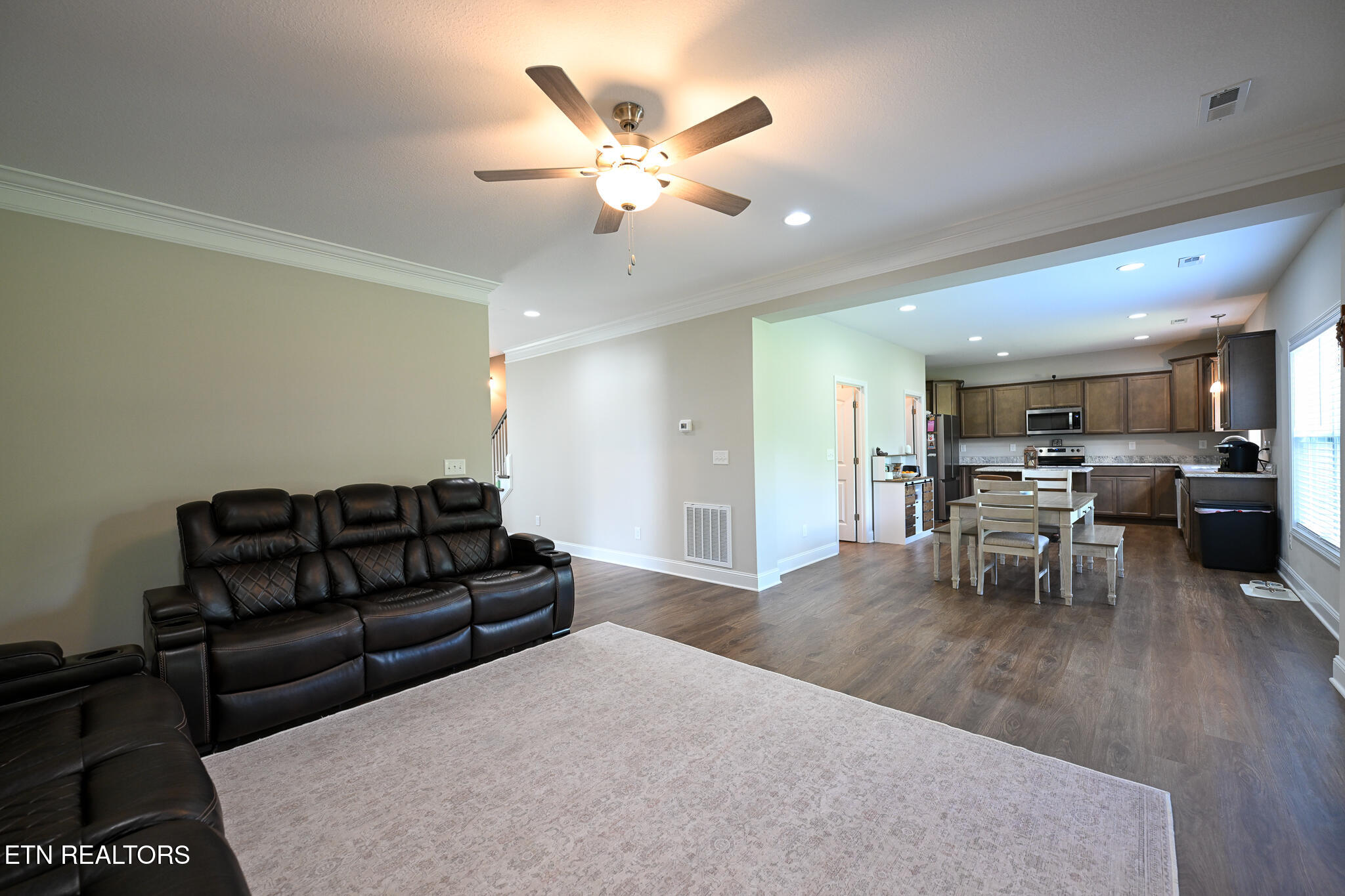 2118 Tributary Drive Sevierville TN 37876
