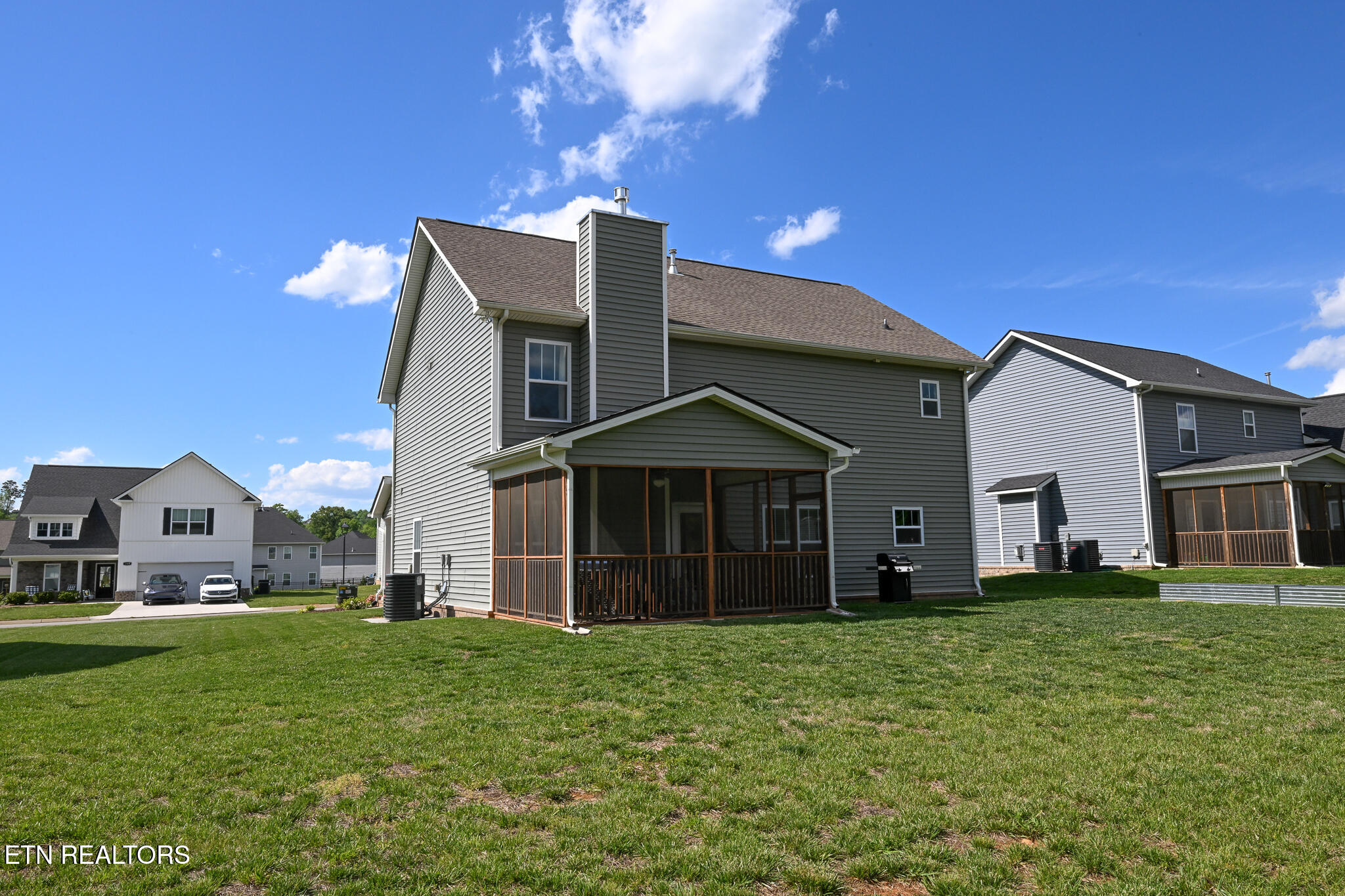 2118 Tributary Drive Sevierville TN 37876