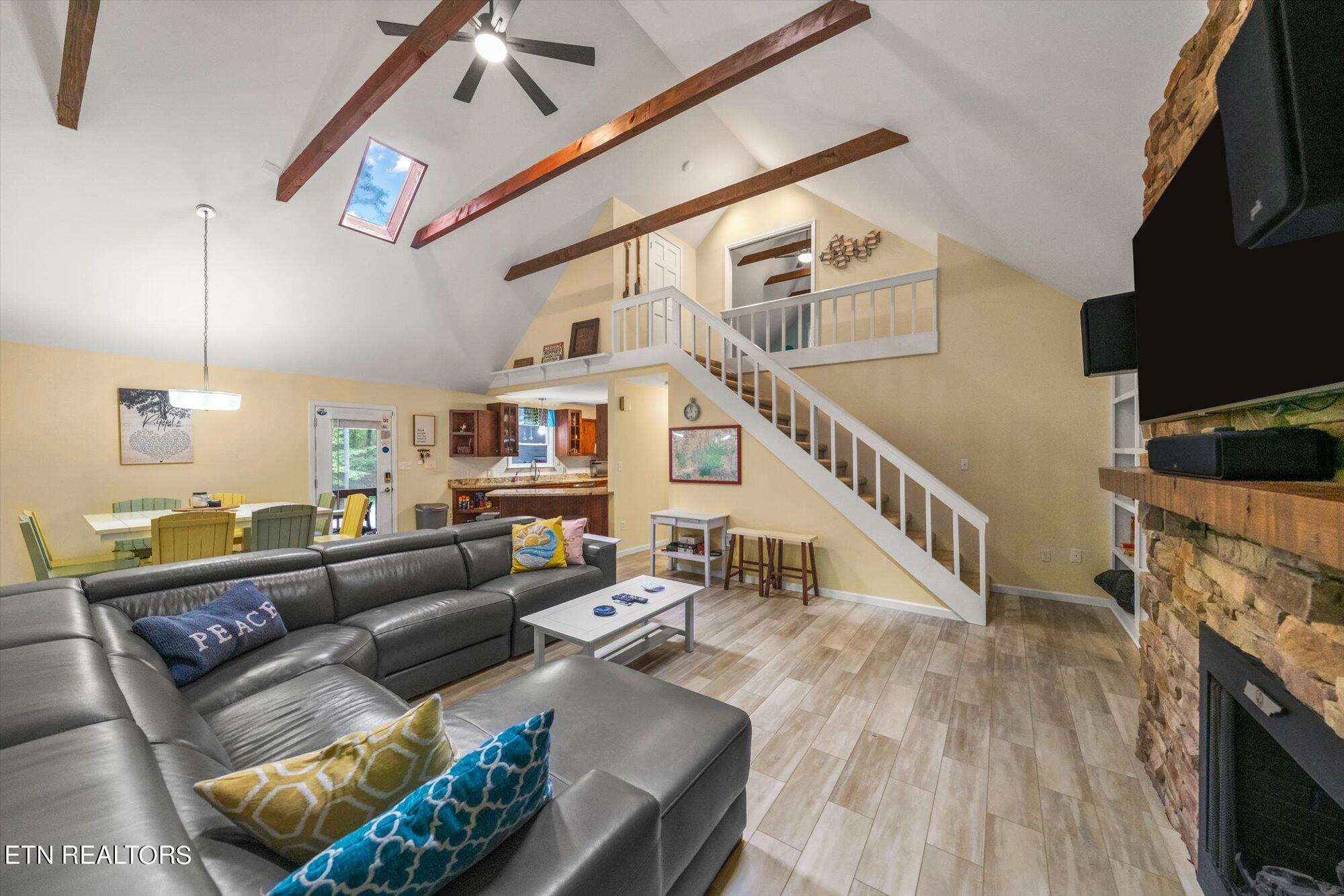 1123 Cove Pointe Road Lafollette TN 37766