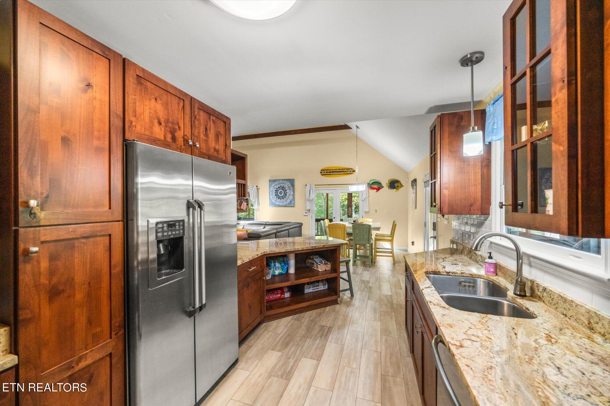 1123 Cove Pointe Road Lafollette TN 37766