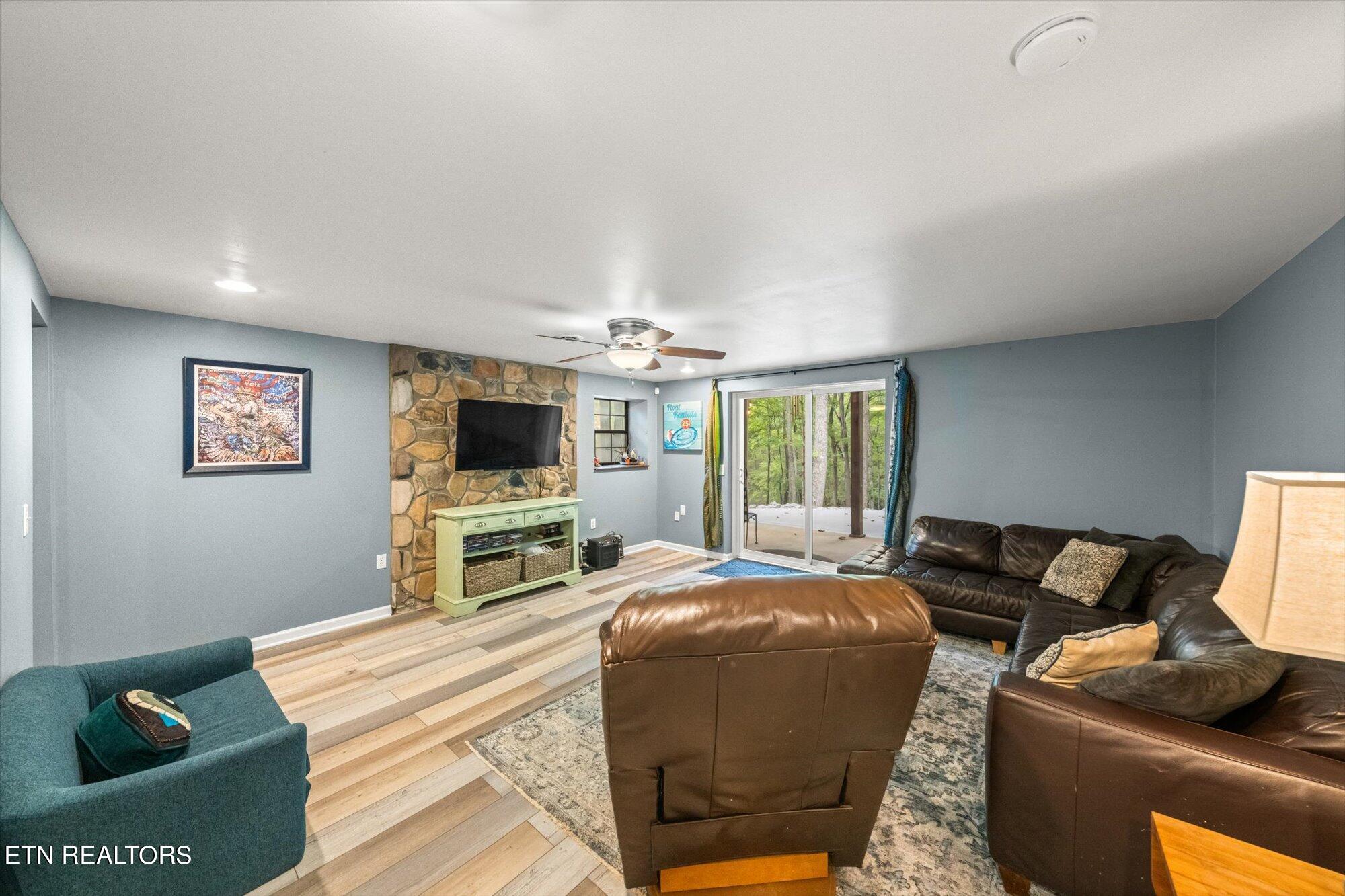 1123 Cove Pointe Road Lafollette TN 37766