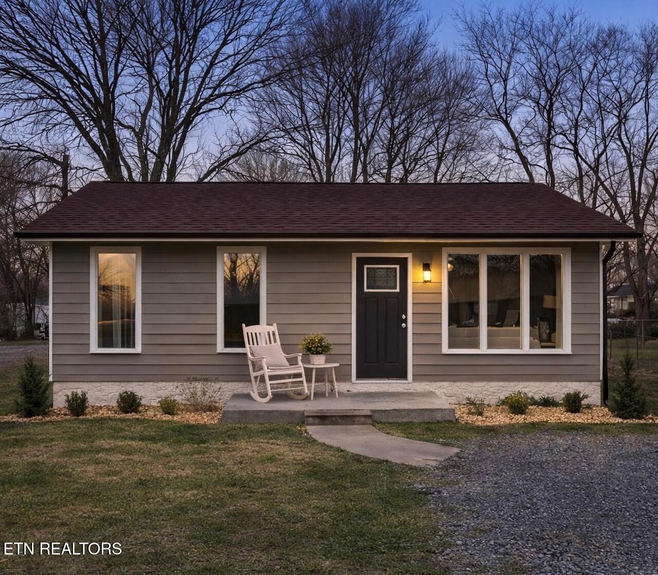 647 SE 4th Street Cleveland TN 37311