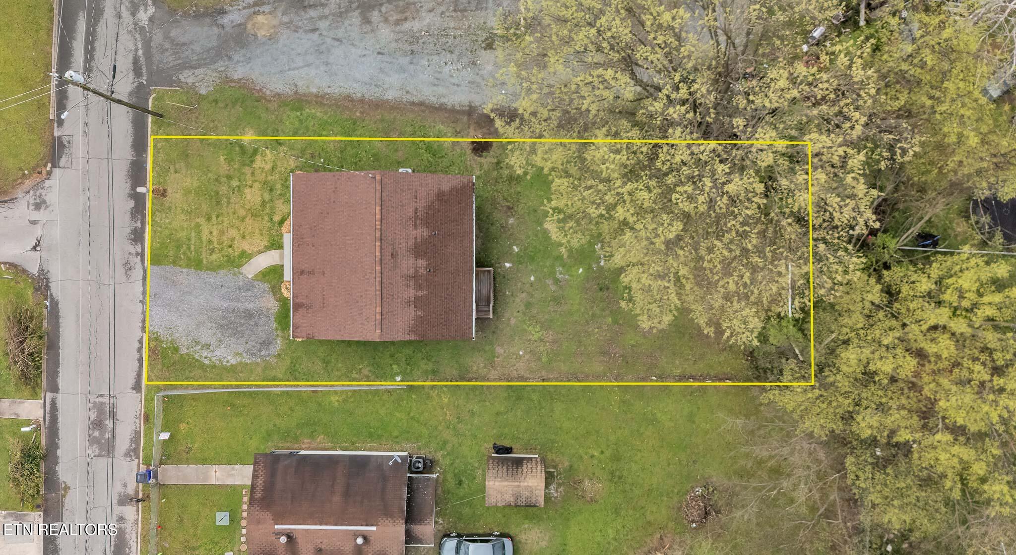 647 SE 4th Street Cleveland TN 37311