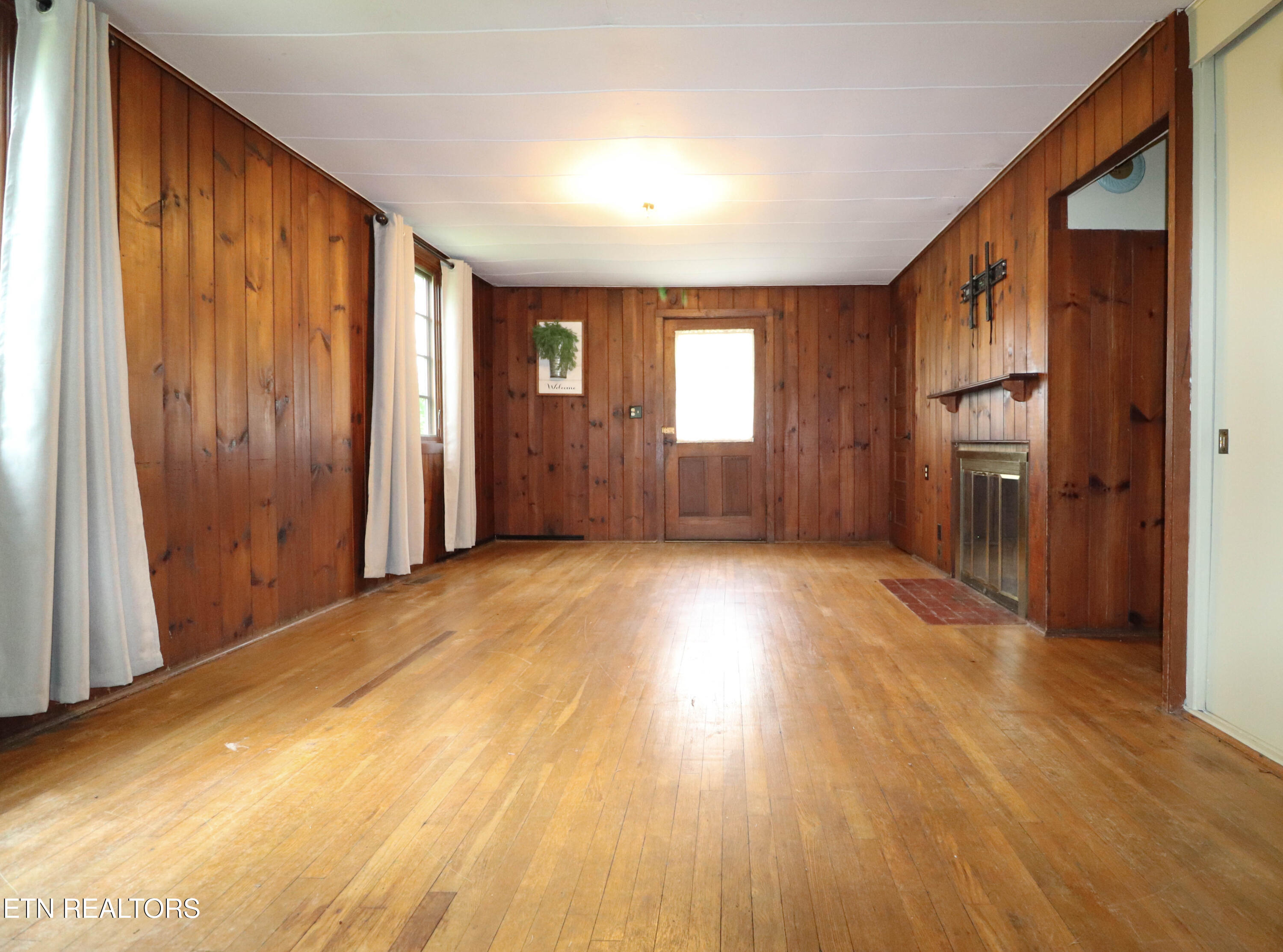 43 W Circle Road Norris TN 37828