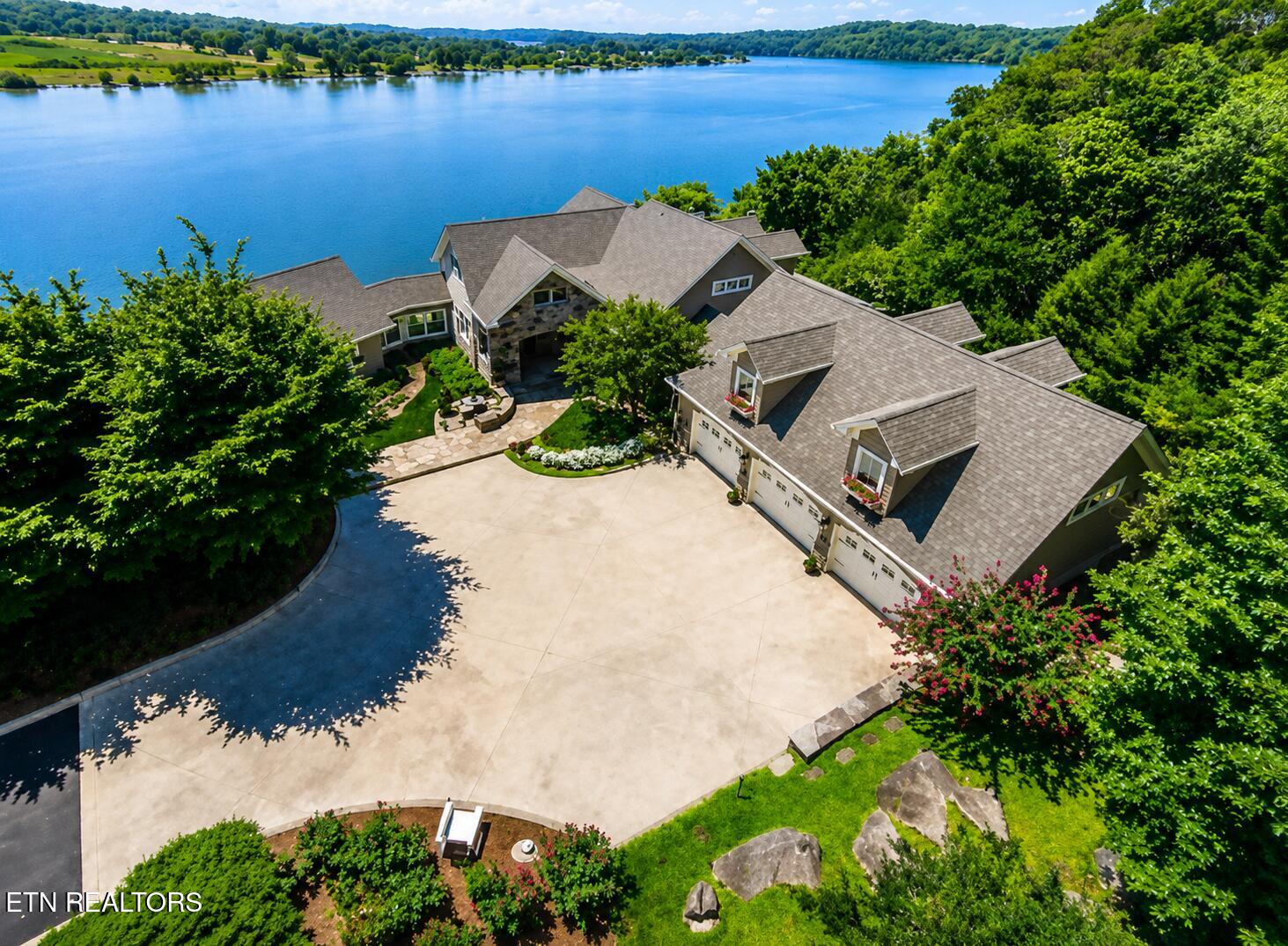 8941 Kelsey Lane Knoxville TN 37922