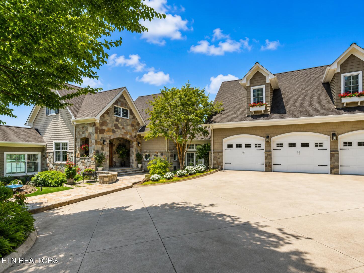 8941 Kelsey Lane Knoxville TN 37922
