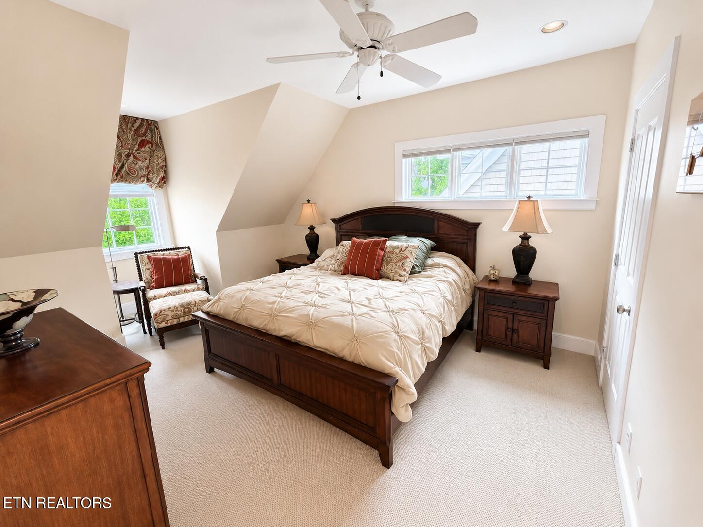 8941 Kelsey Lane Knoxville TN 37922