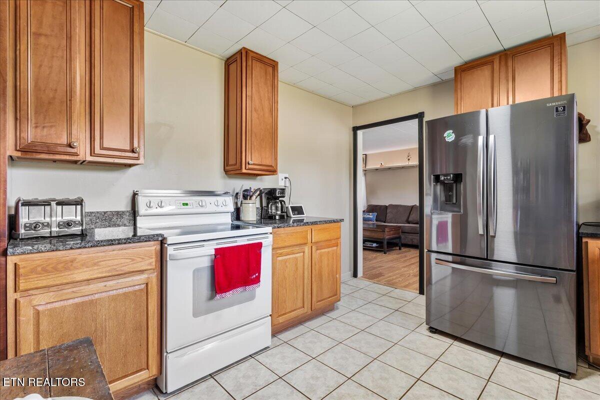 350 Stephens Road Greenback TN 37742