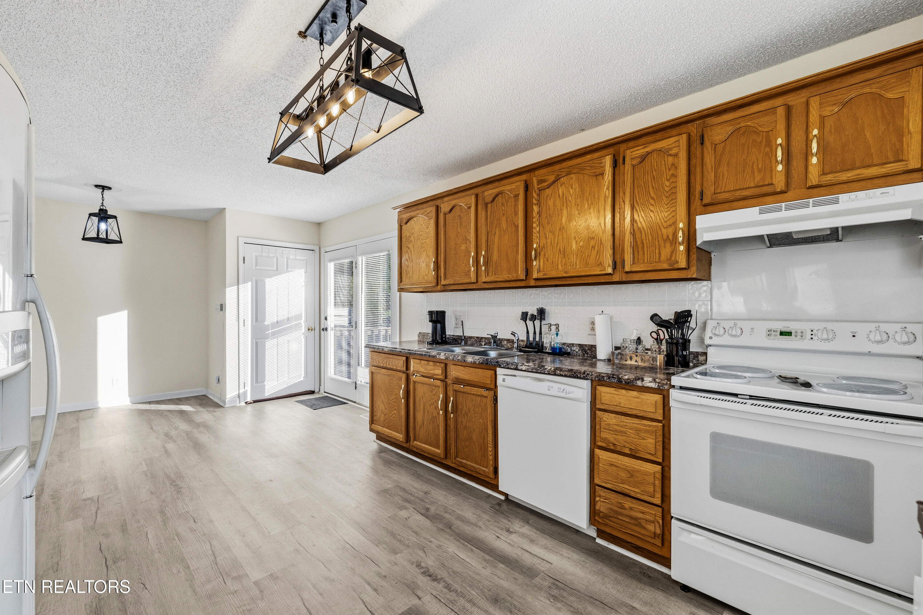 117 Bertha Lane Jacksboro TN 37757
