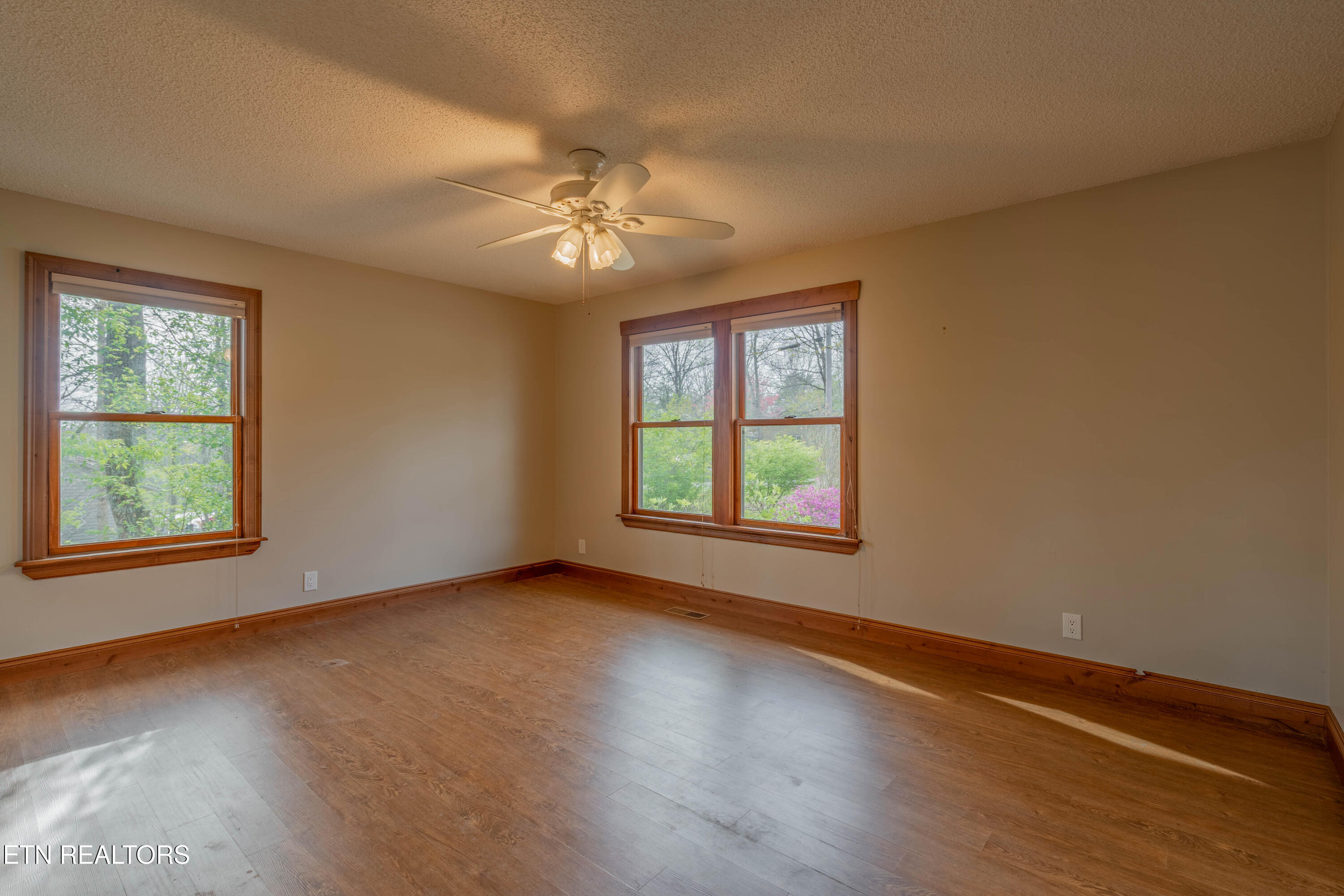 166 Canterbury Drive Crossville TN 38558
