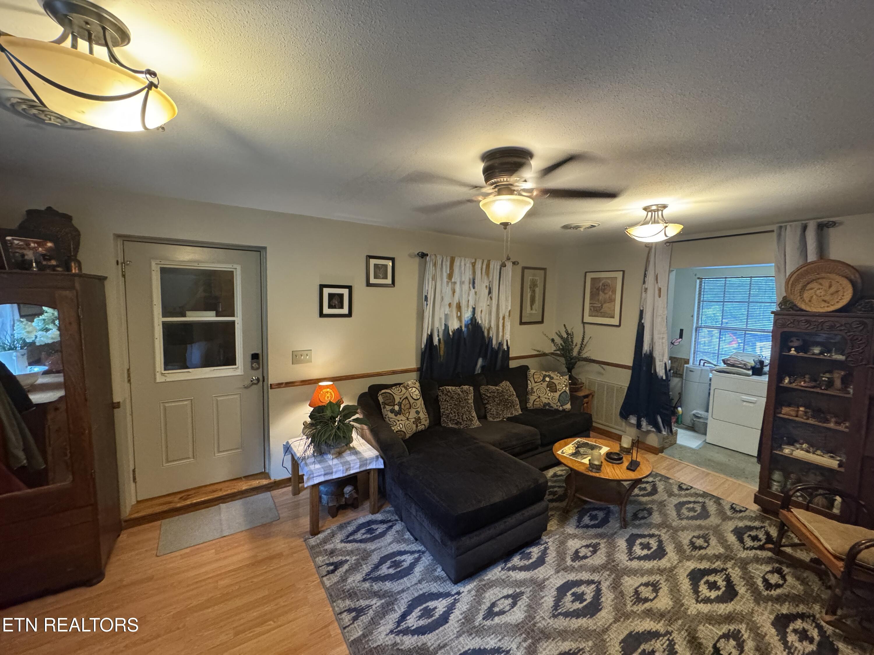 1637 Arron Way Sevierville TN 37876