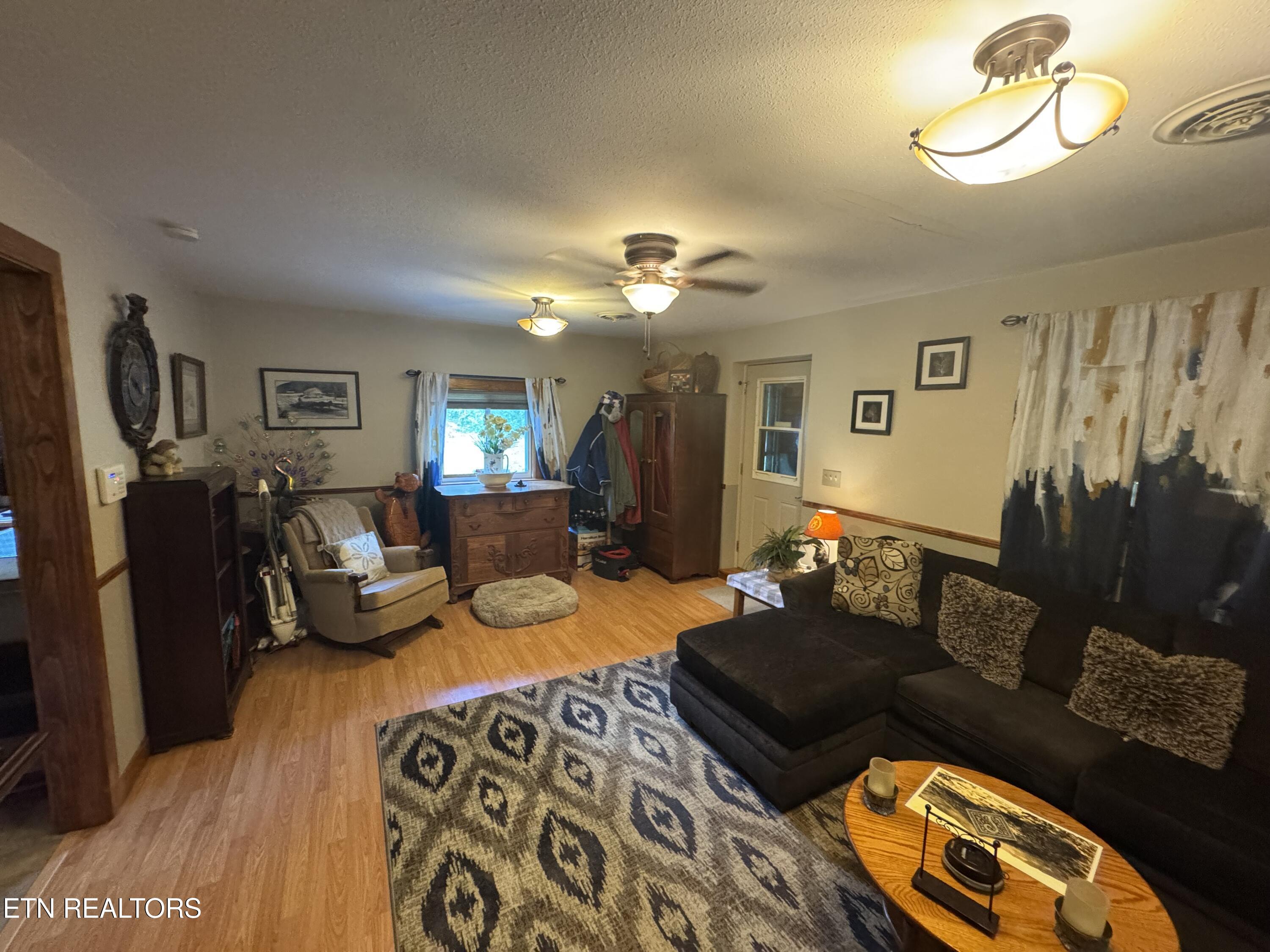 1637 Arron Way Sevierville TN 37876