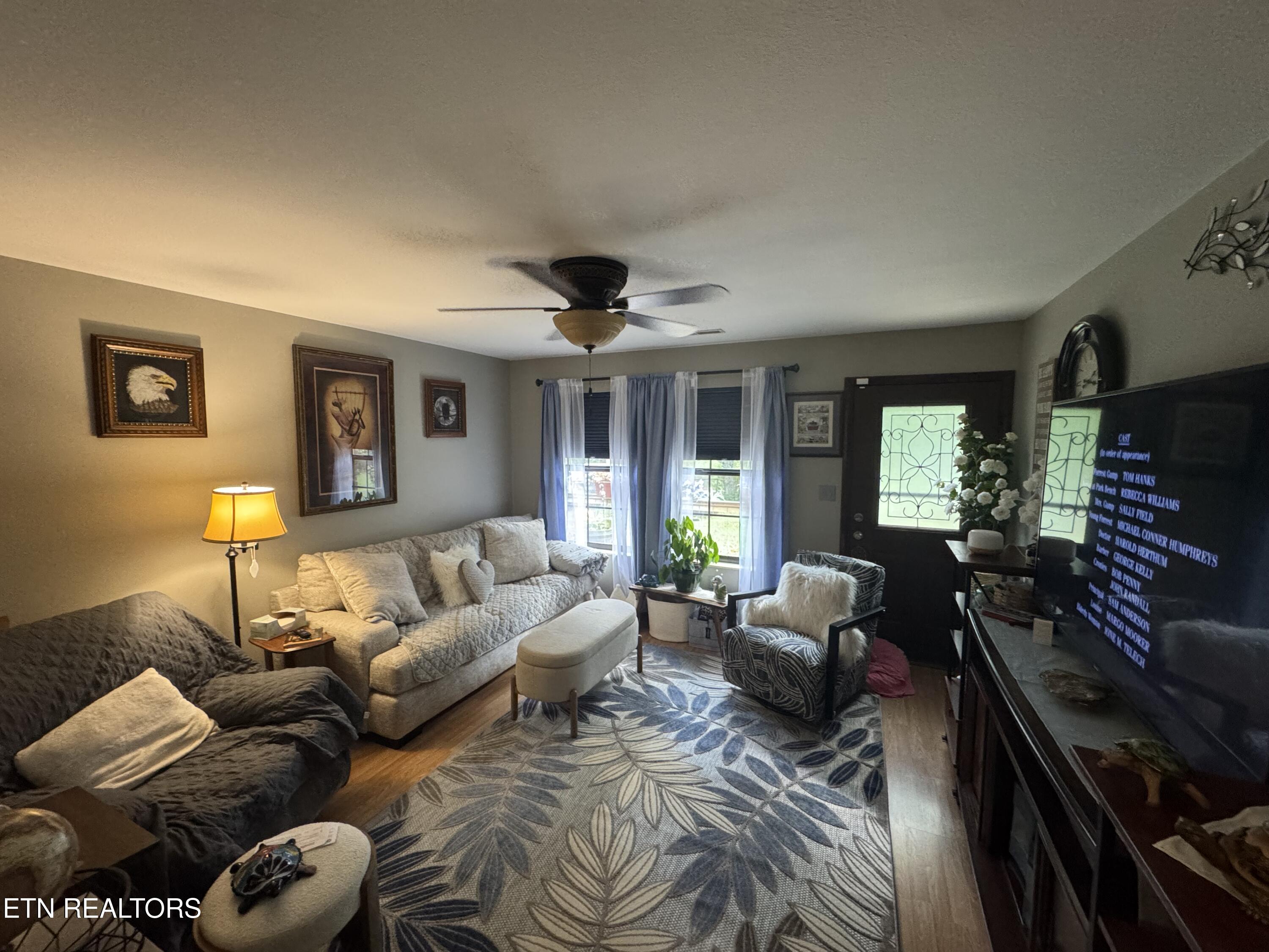1637 Arron Way Sevierville TN 37876